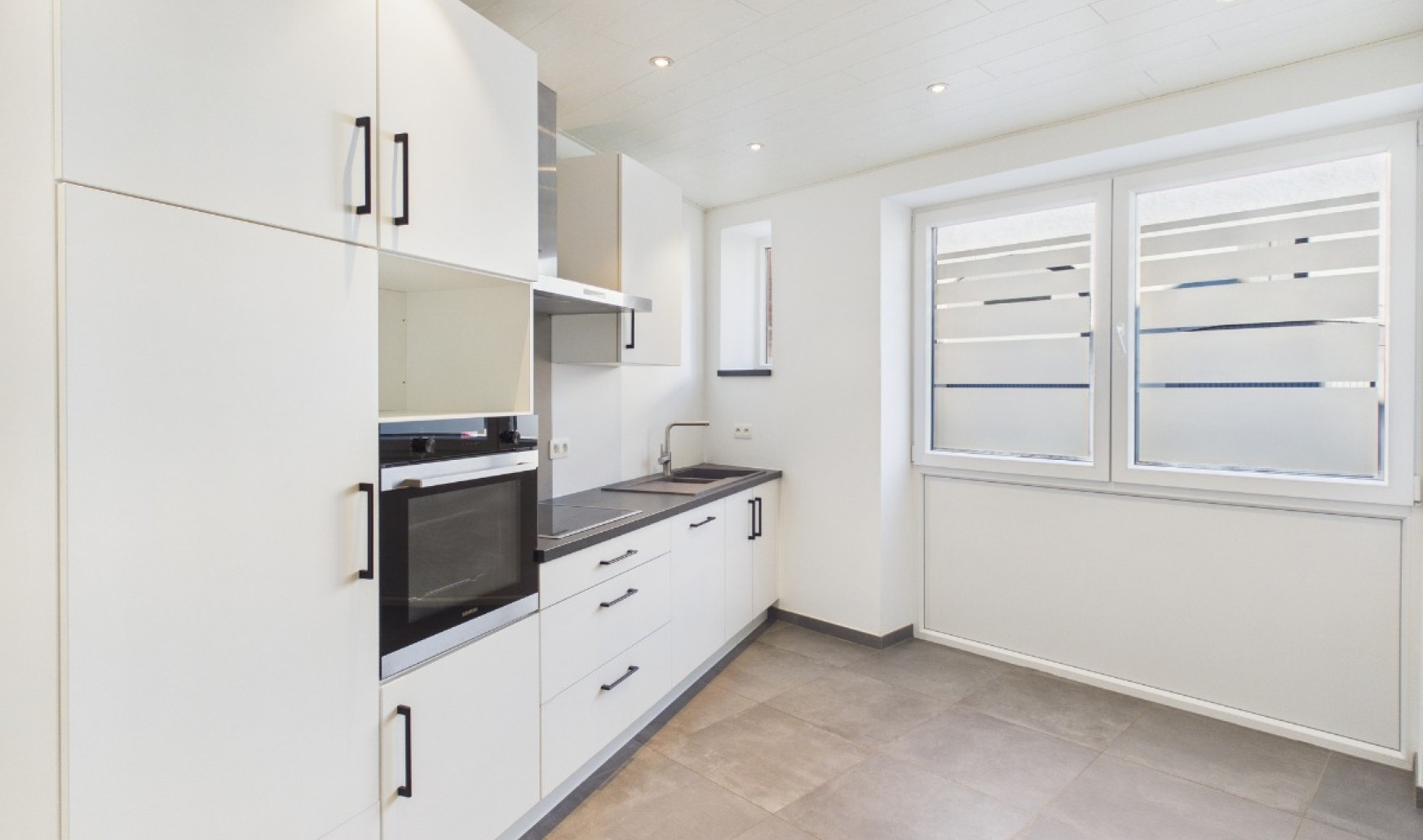 Rue Hermanmont - 2 - - 6690