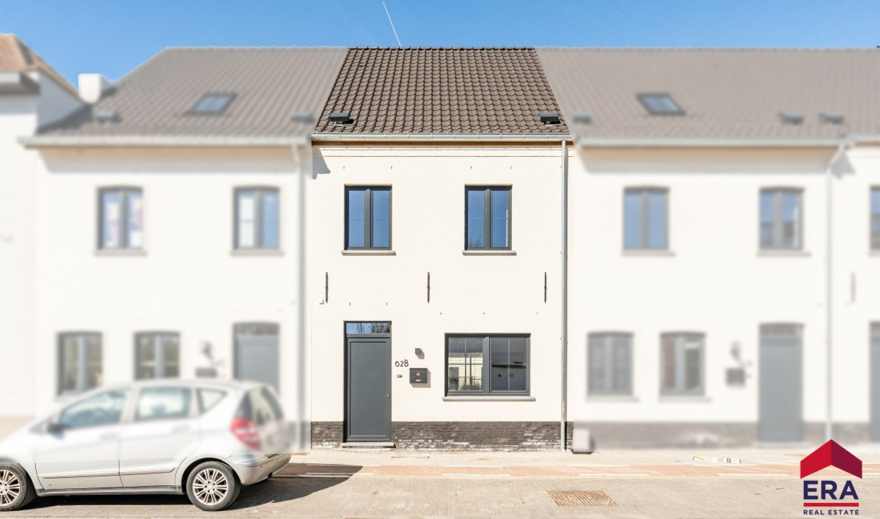 Stationsstraat - 62B - - 8540