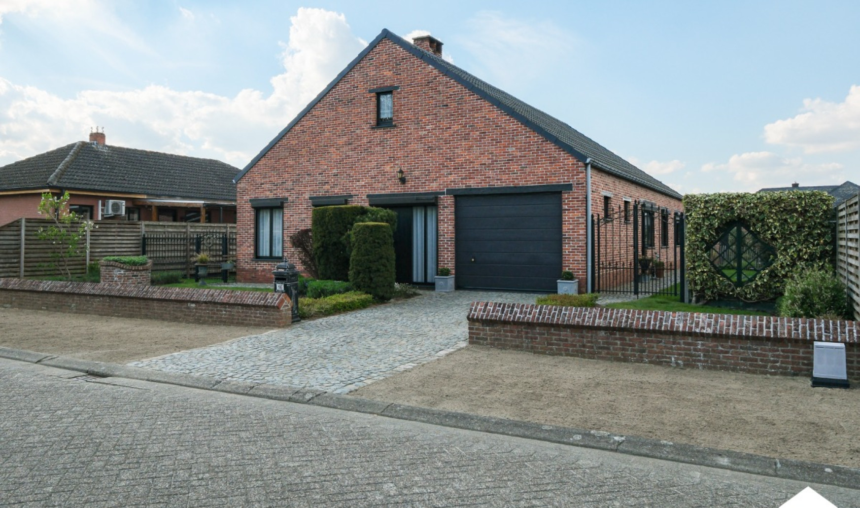 Verbrand Goor - 16 - - 2230