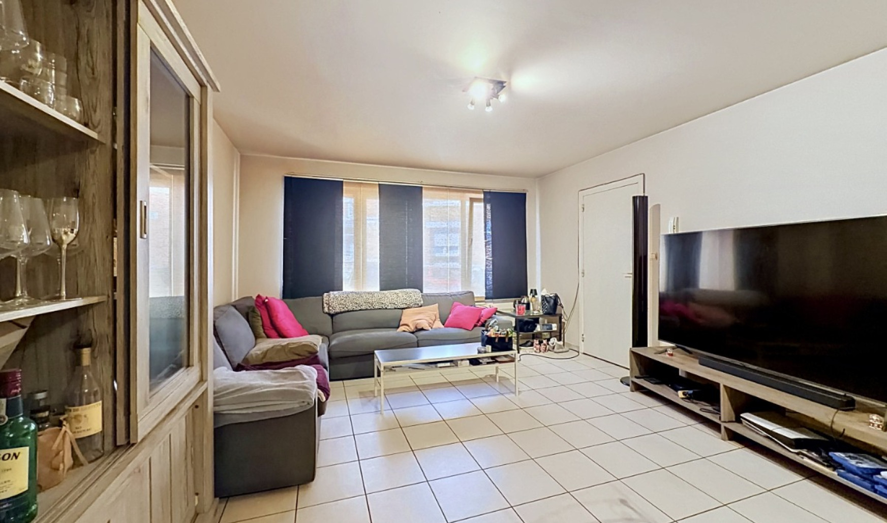 Rue Charles Martel - 31 - rez - E814/00K6 - 4040
