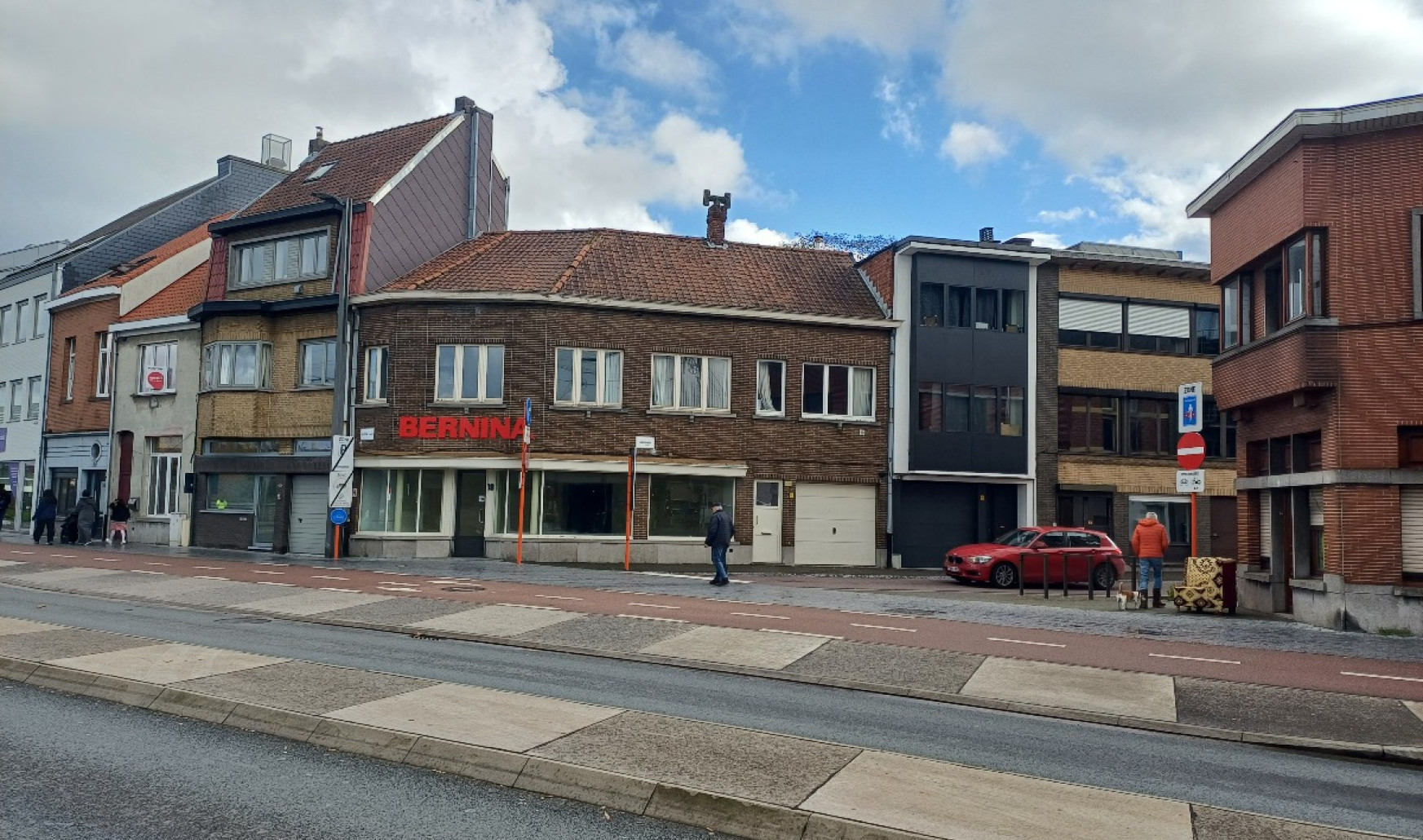 Kleine Laan - 18 - - 9100