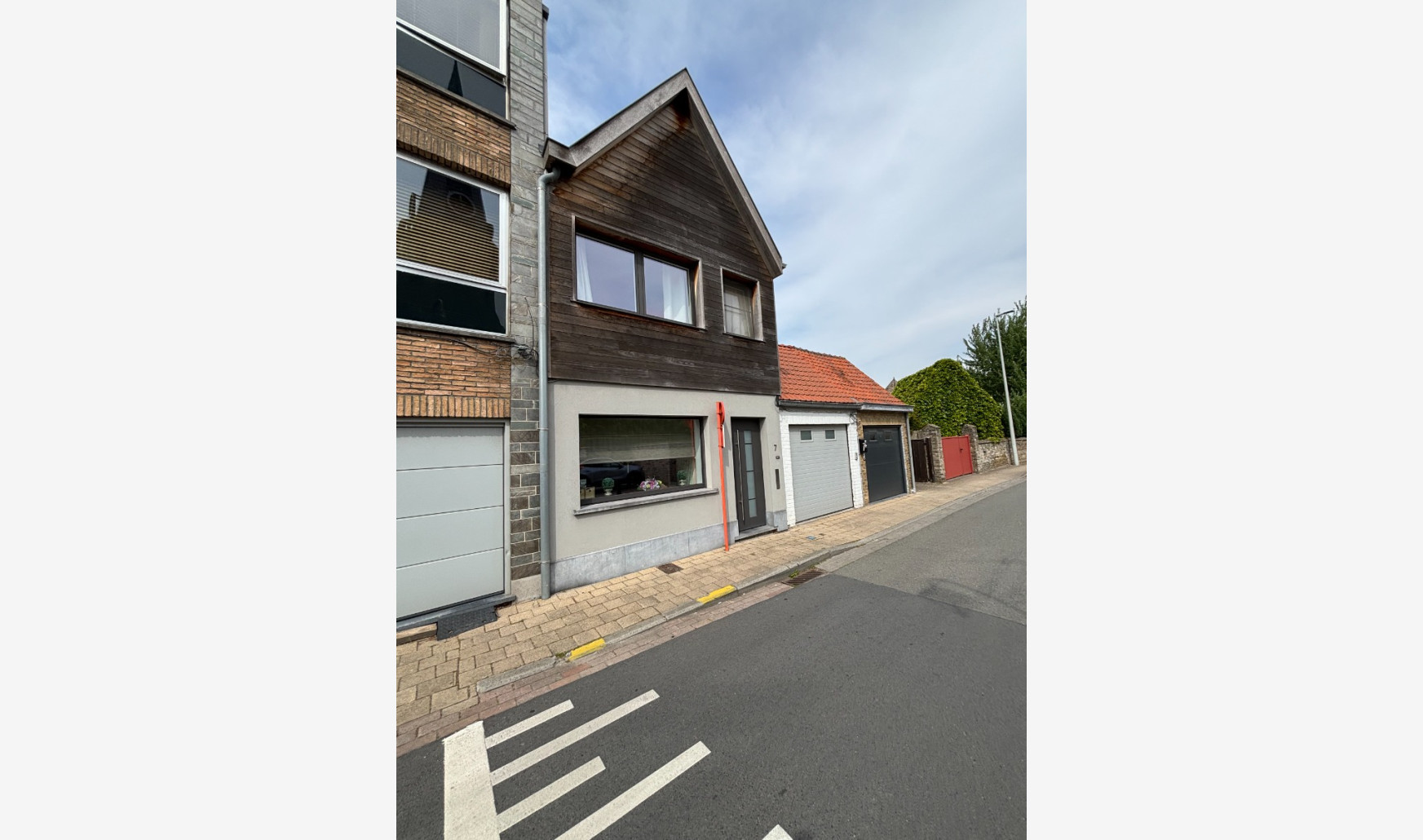 Hoekestraat - 7 - - 8300