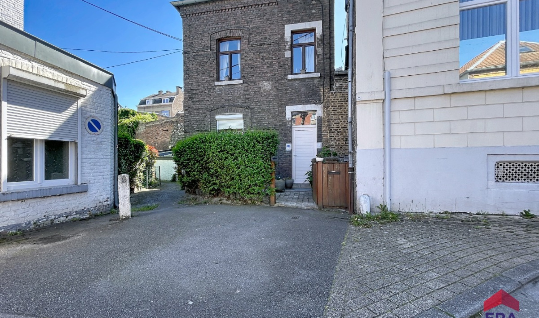 Rue de la Couronne - 16 - - 4500