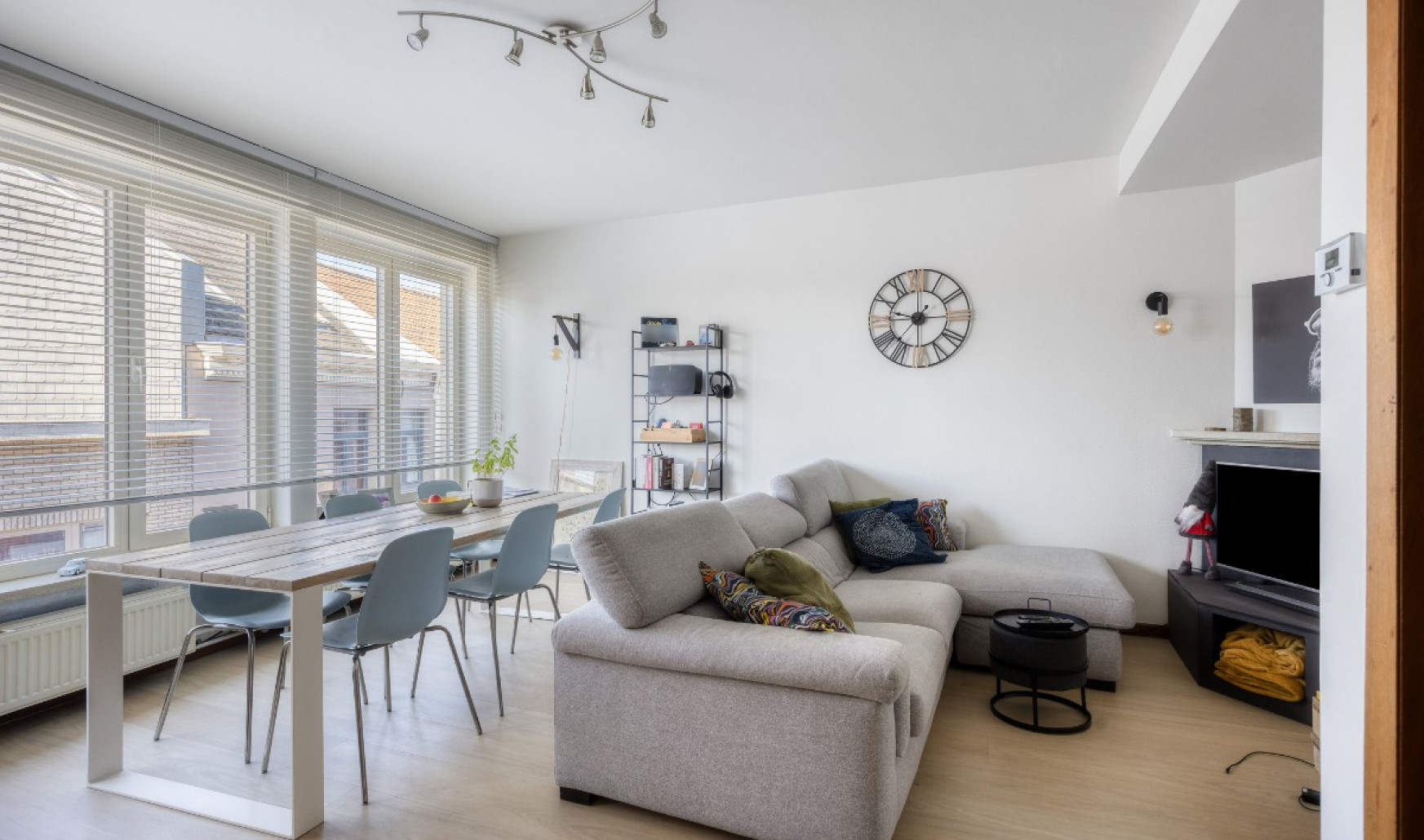 Leegheid - 19 - 3 - 2800