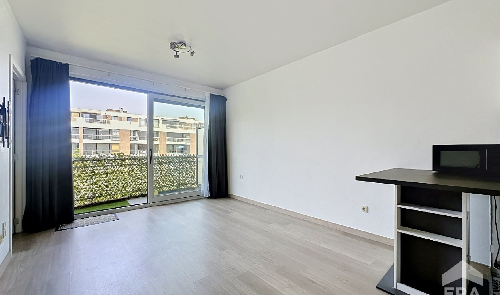 Avenue Henry Dunant - 52 - - 1140