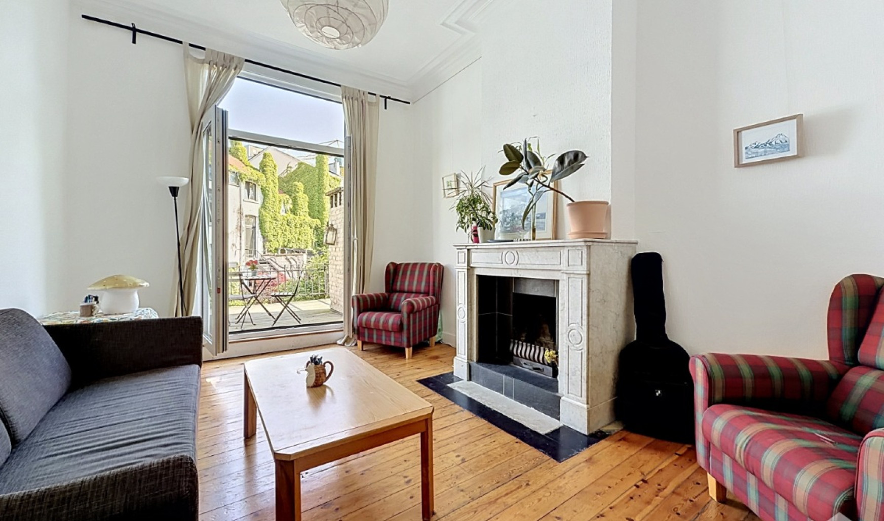 Rue Lesbroussart - 77 - 3/4 - 1050