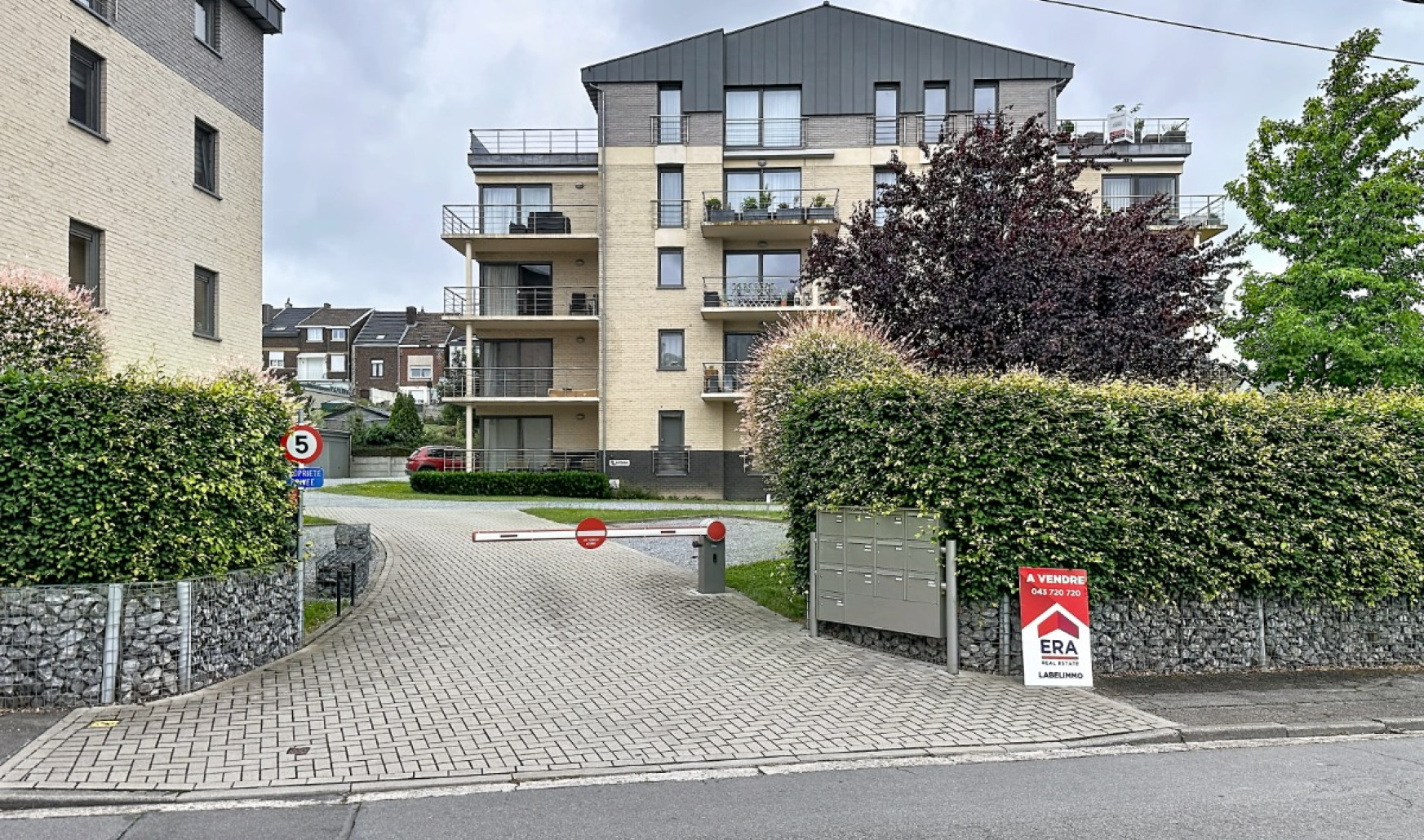 Rue du Chêne - 9 - 11 - 4420