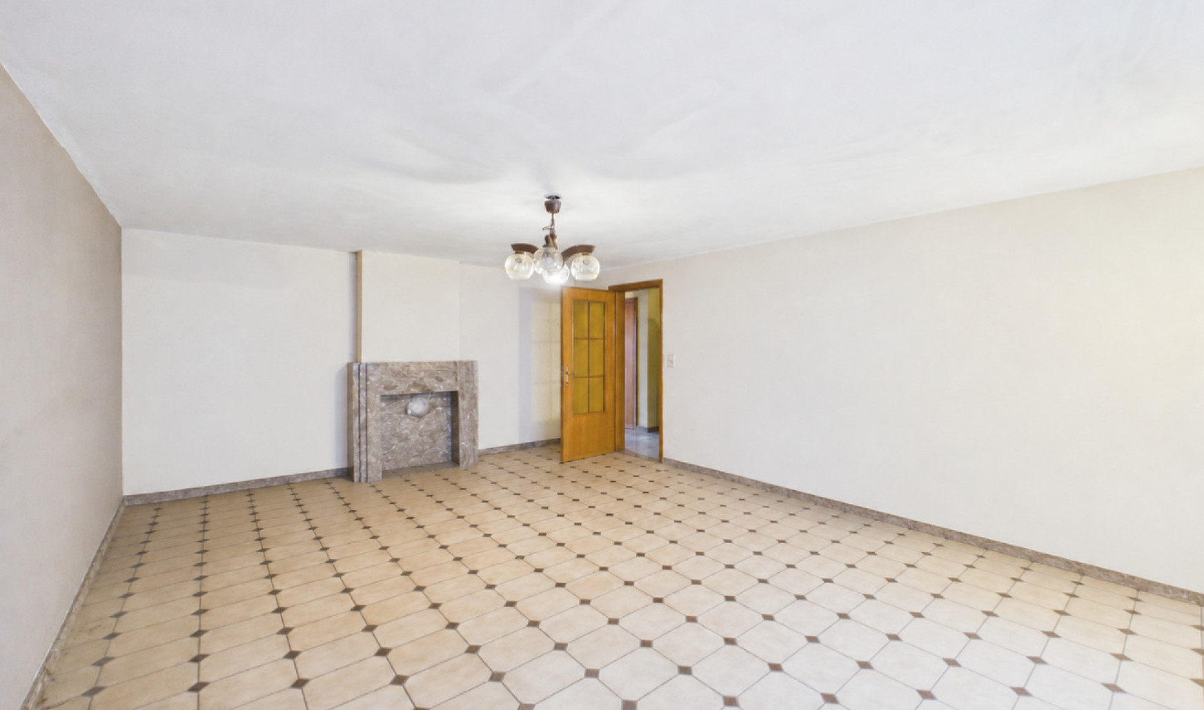 Rue de Marche - 7 - - 6870