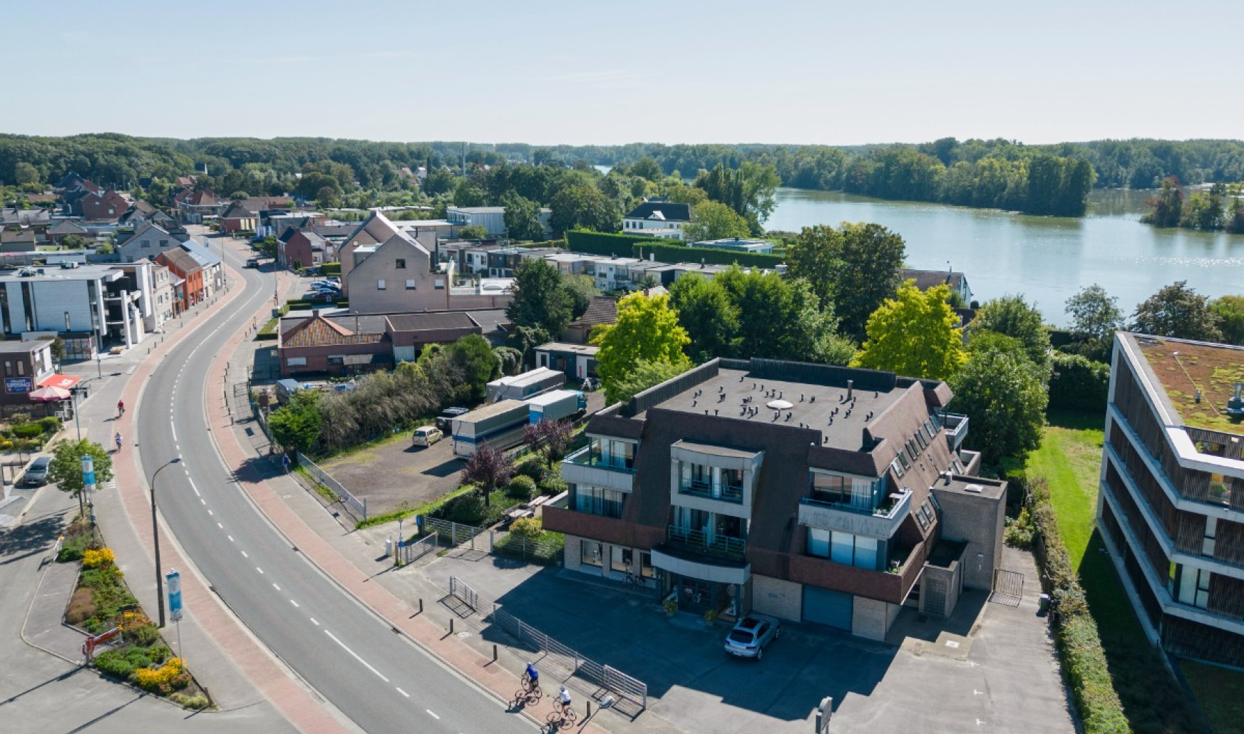 Donklaan - 249 - 9 - 9290