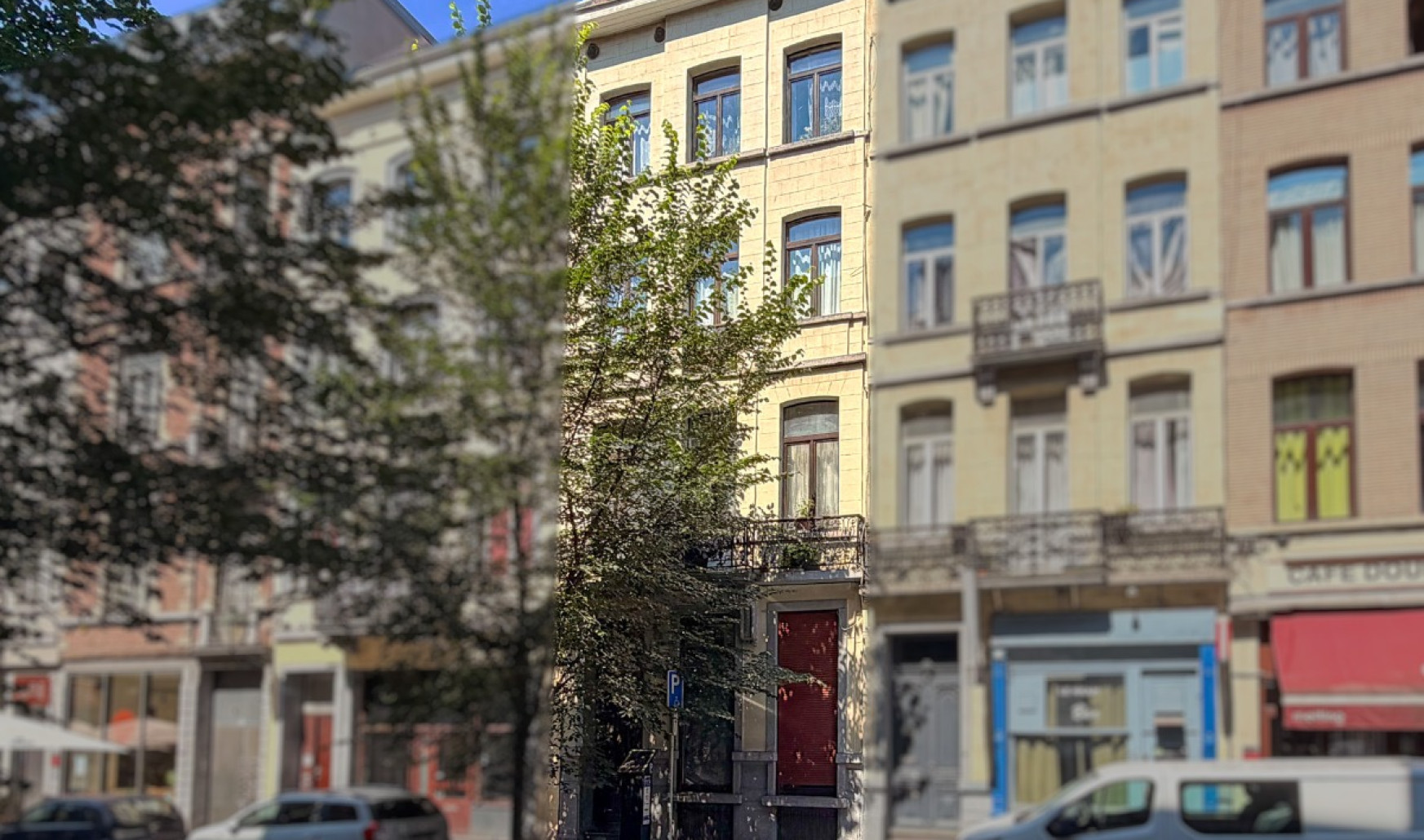 Rue de Russie - 16 - - 1060