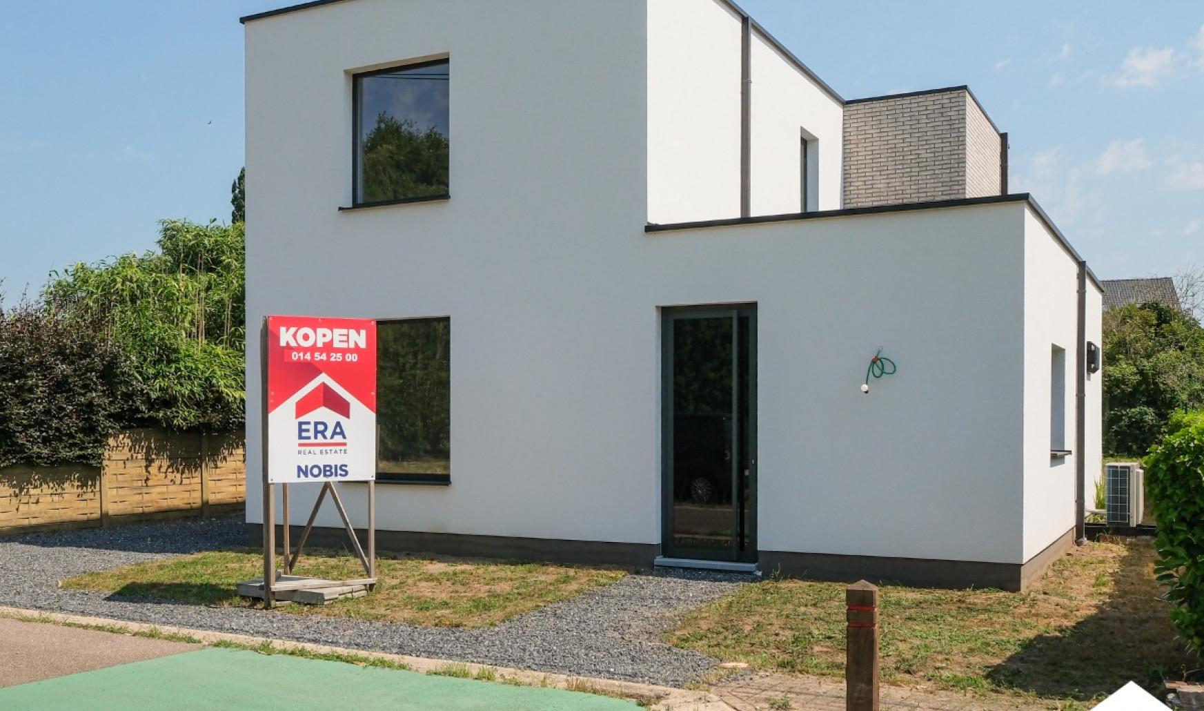 Pastoor Brissacstraat - 19 - - 3271
