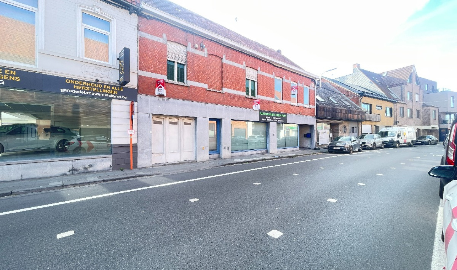 Roeselarestraat - 75/77 - - 8560