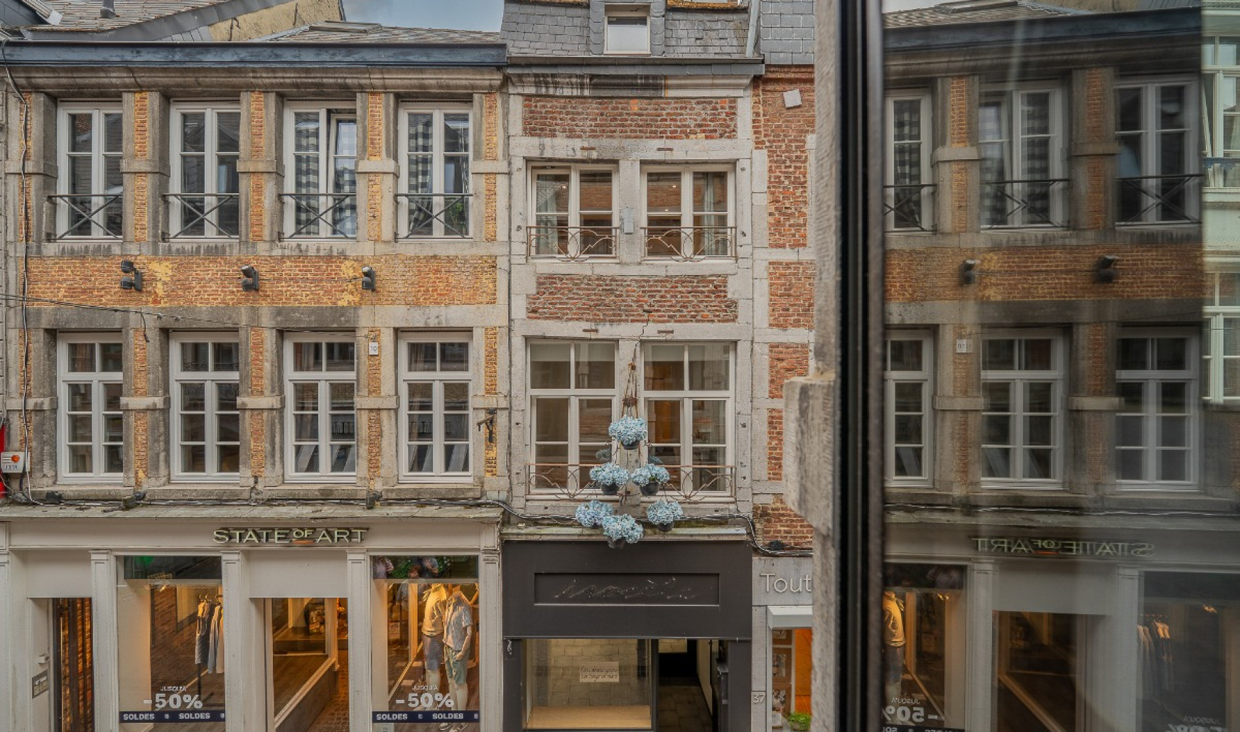 Rue de la Croix - 35 - - 5000