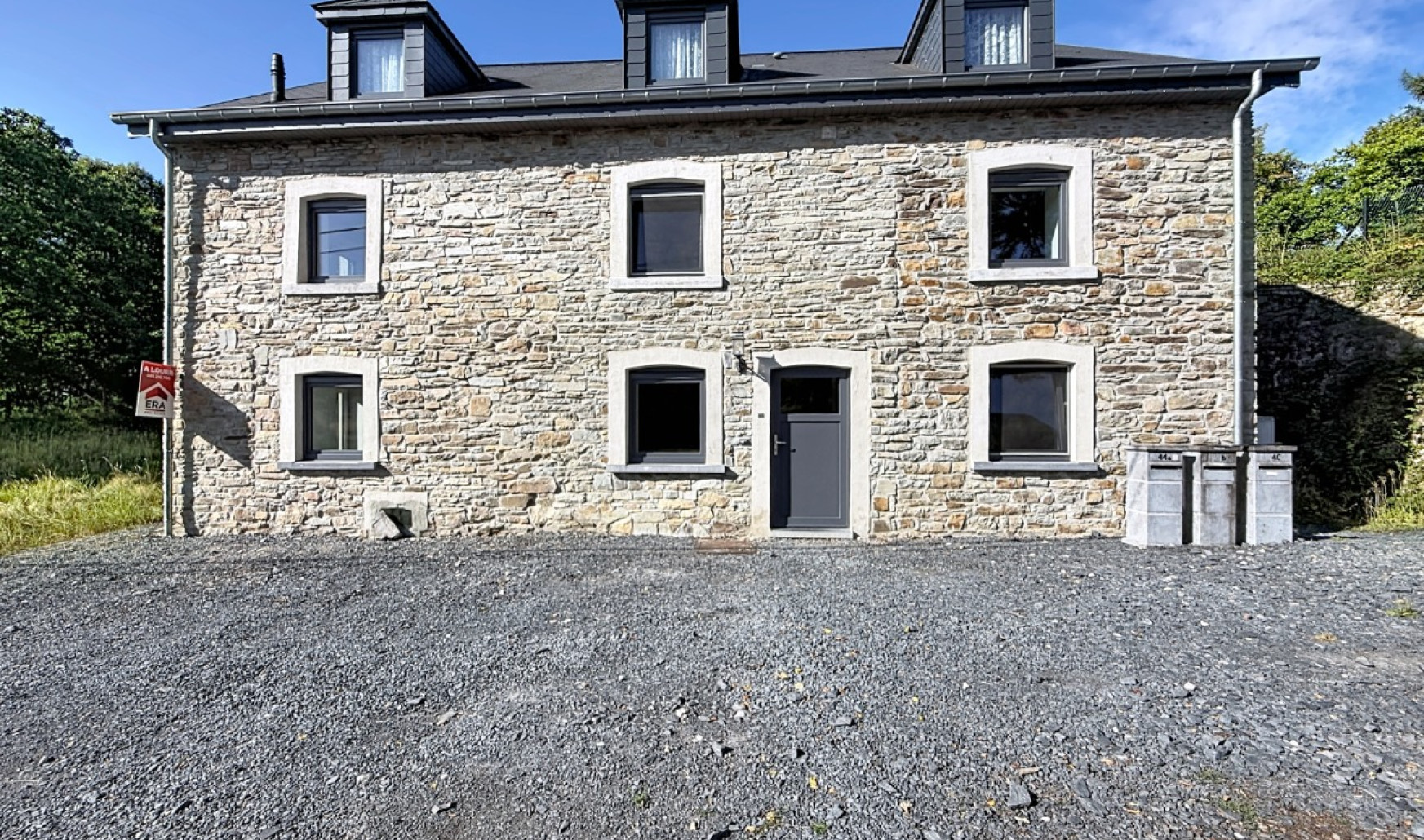 Dinez - 44 - 1 - 6666