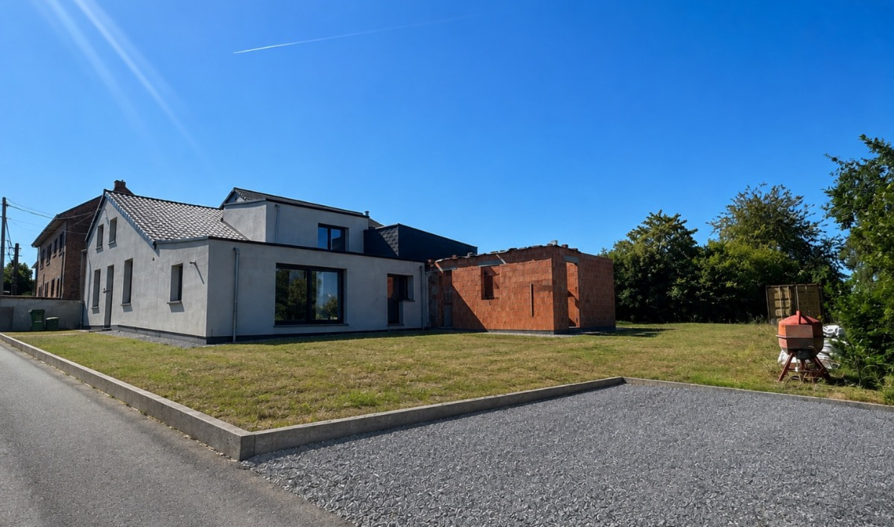 Rue de l'Arbre Saint-Michel - 247 - - 4400