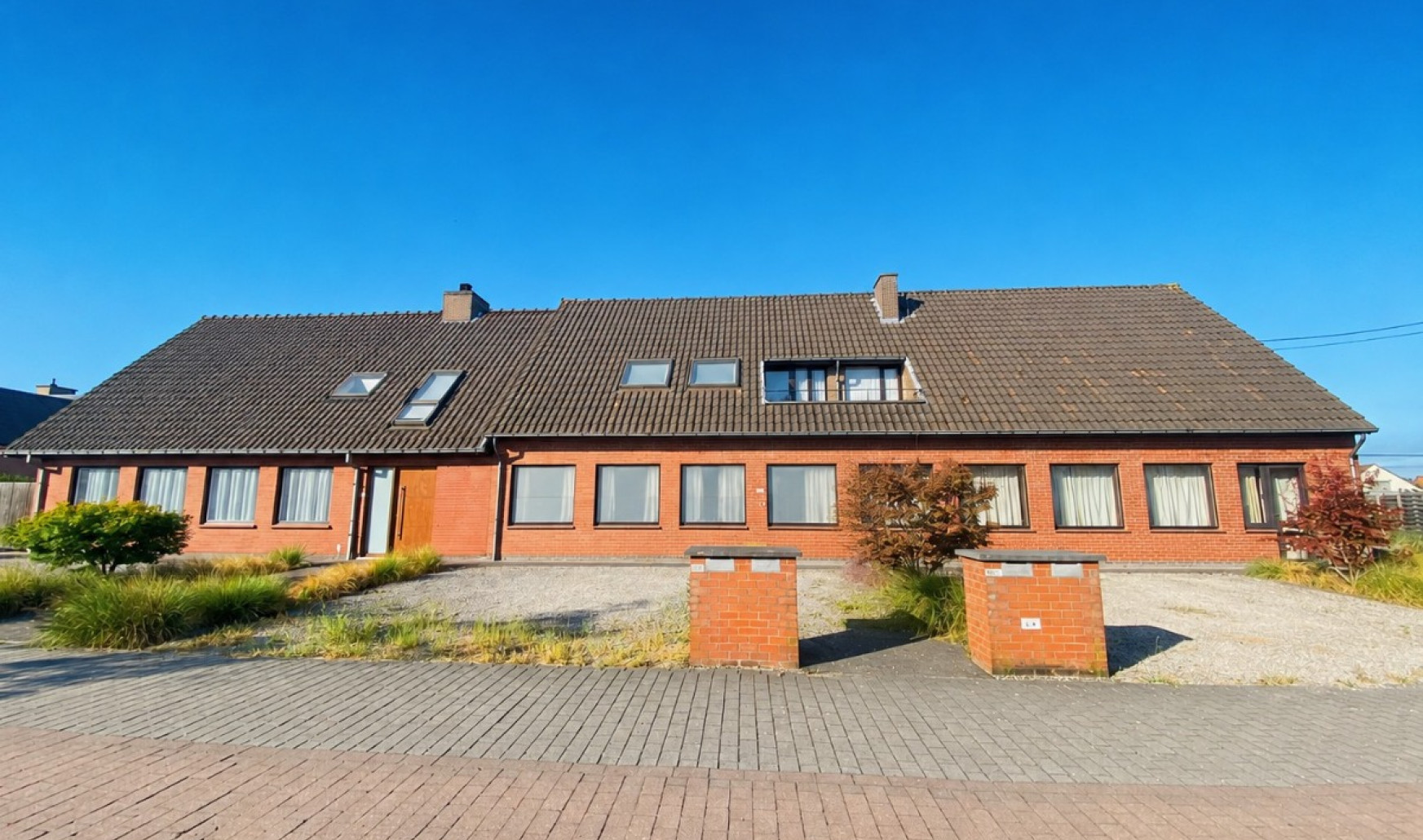 Moeskroenstraat - 695 - 0101 - 8930
