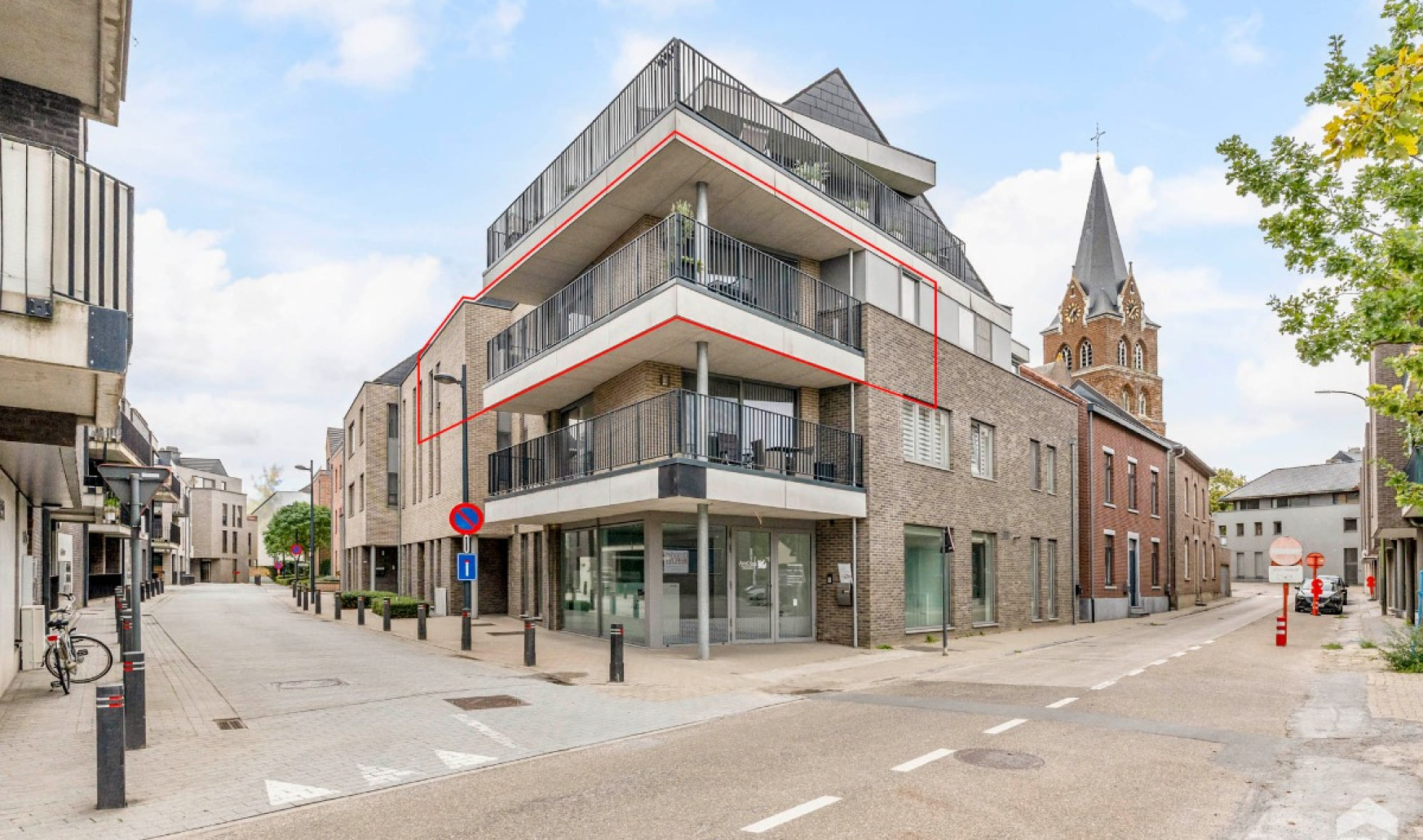 Begijnhofplein - 2 - 8 - 3545