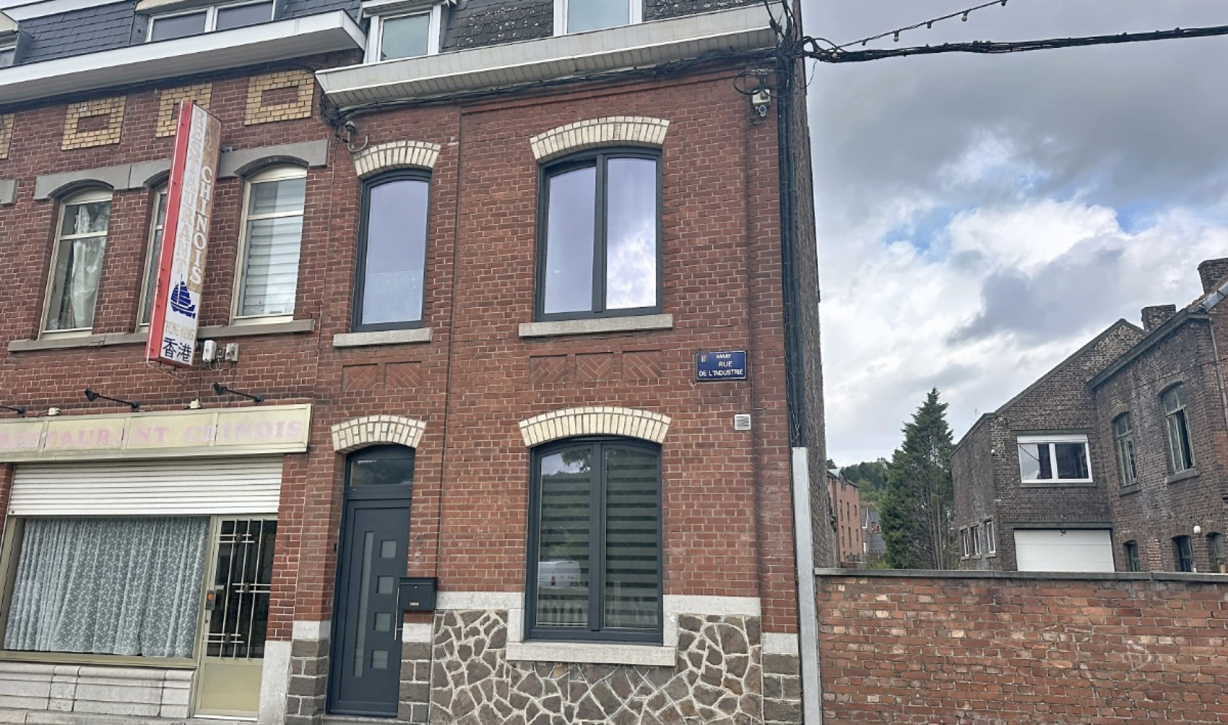 Rue de l'Industrie - 2 - - 4540