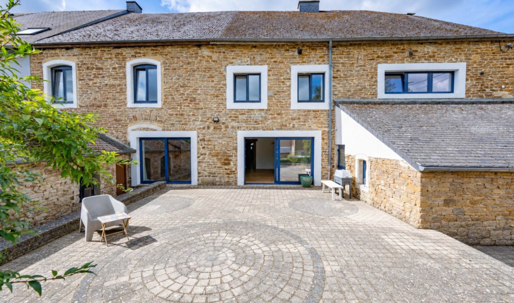 Rue Grande - 88 - - 6780