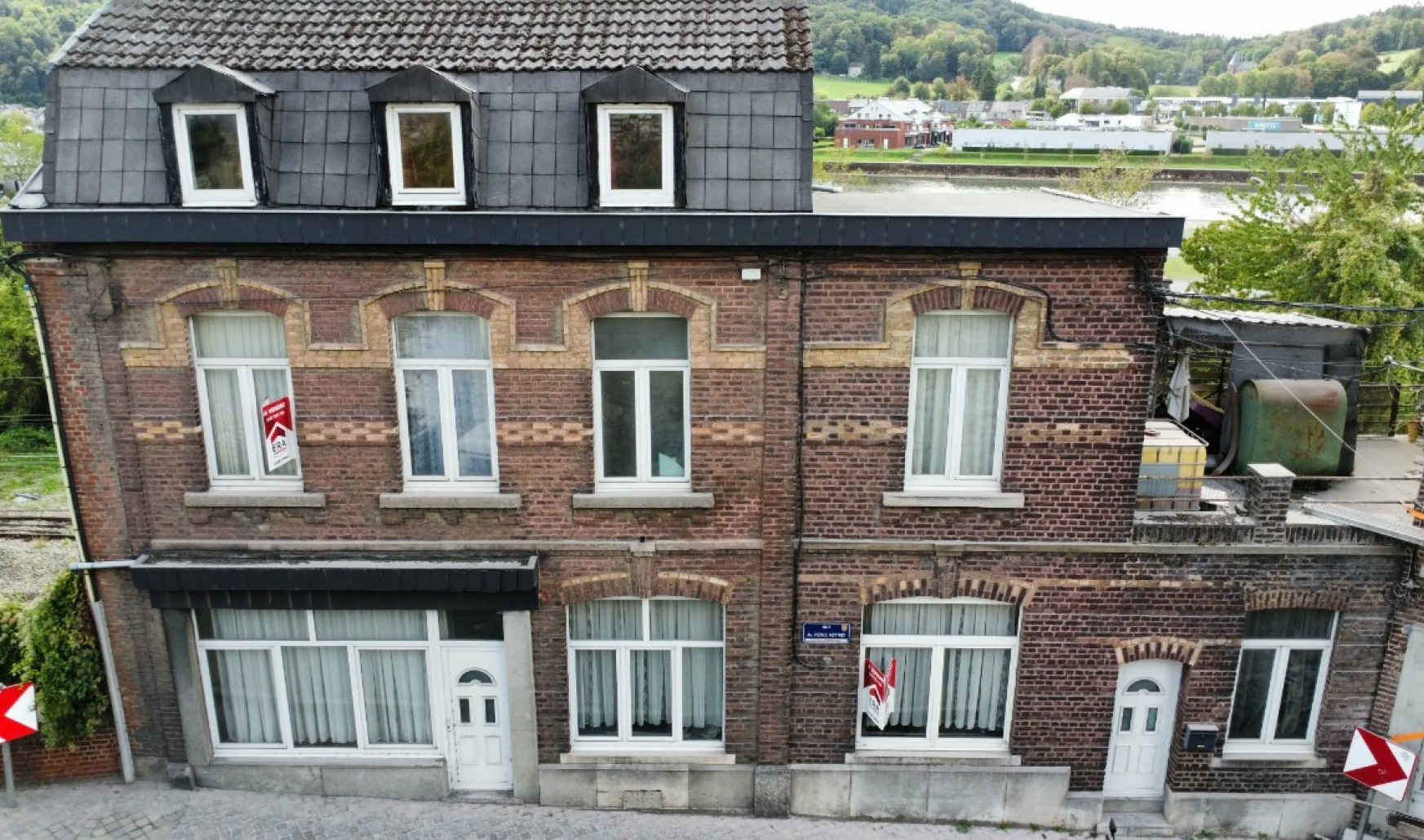 Avenue Reine Astrid - 93 - - 4500