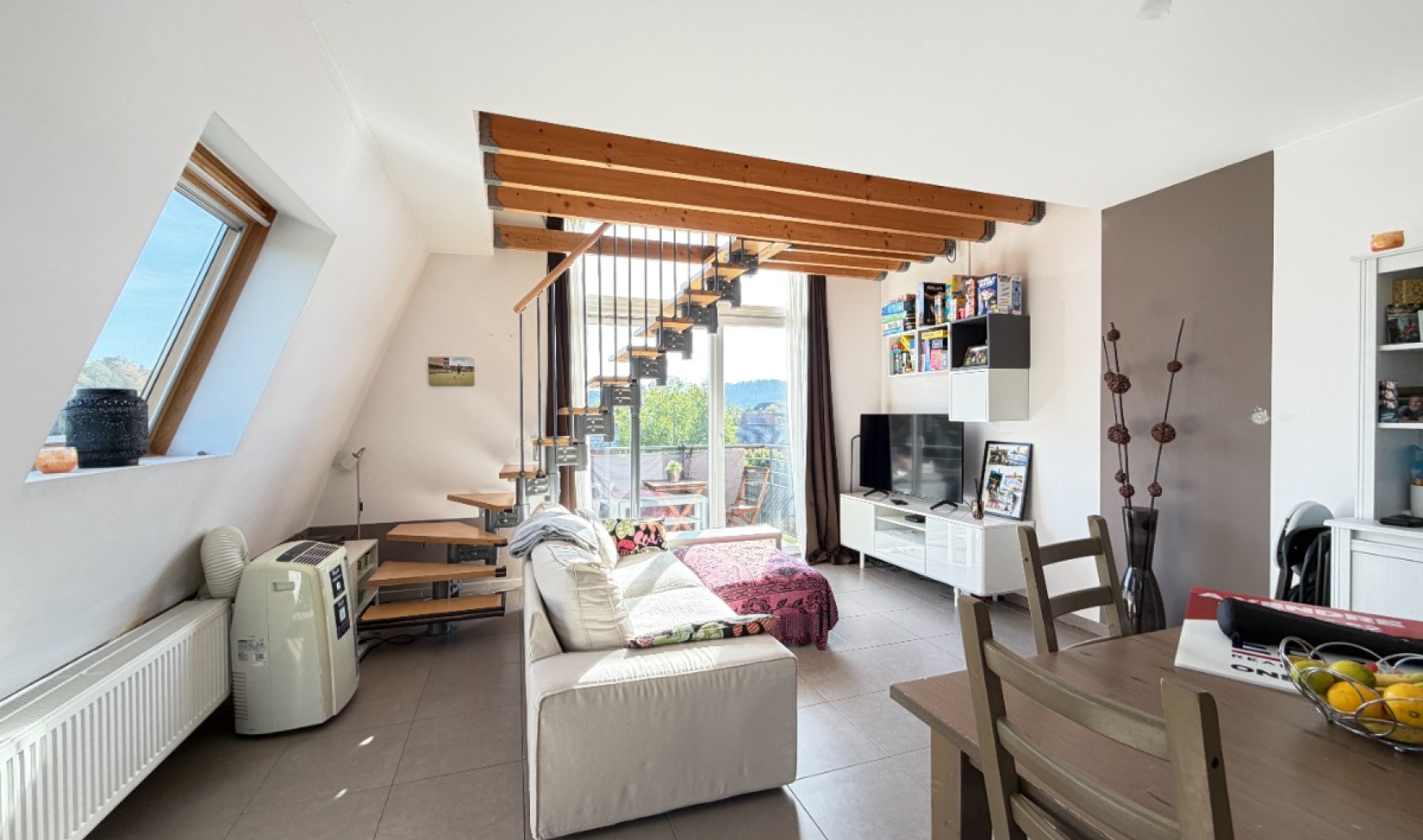 Rue de la Longue Couture - 2 - - 5300