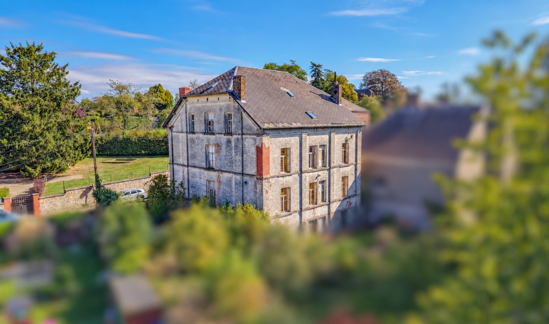 Rue Entreville - 11 - - 5650