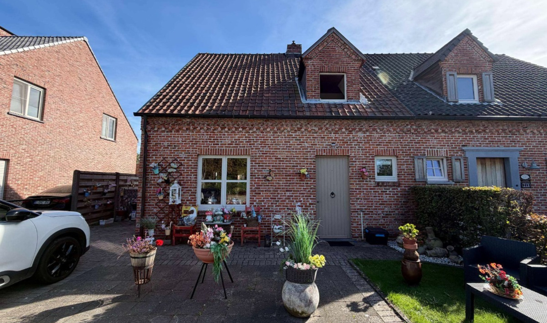 Steenweg op Ravels - 215 - - 2360