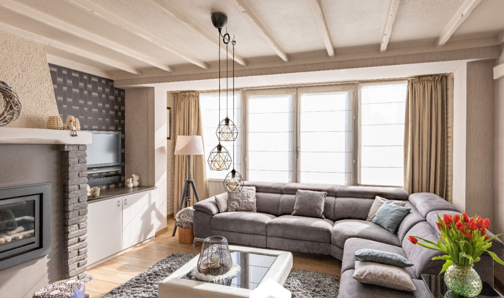 Hoogstraat - 65 - - 9960