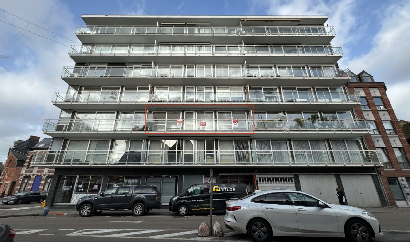 Avenue Frère Orban, - 1 - 22 - 7000