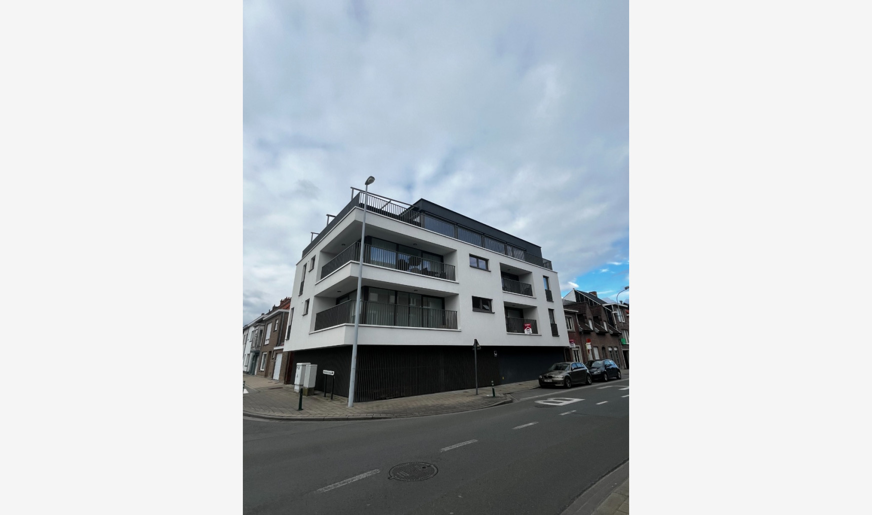 Koningin Astridlaan - 2 - 101 - 8930