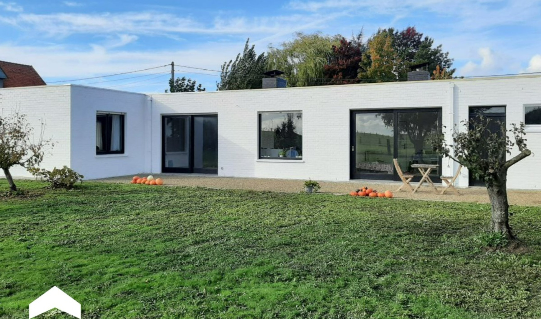 Millesteenstraat - 102 - - 8890