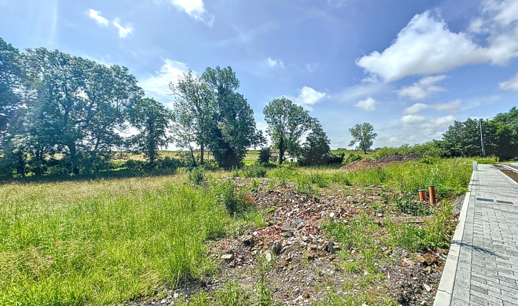 rue du sept Juillet - Lot 10 - - 7804