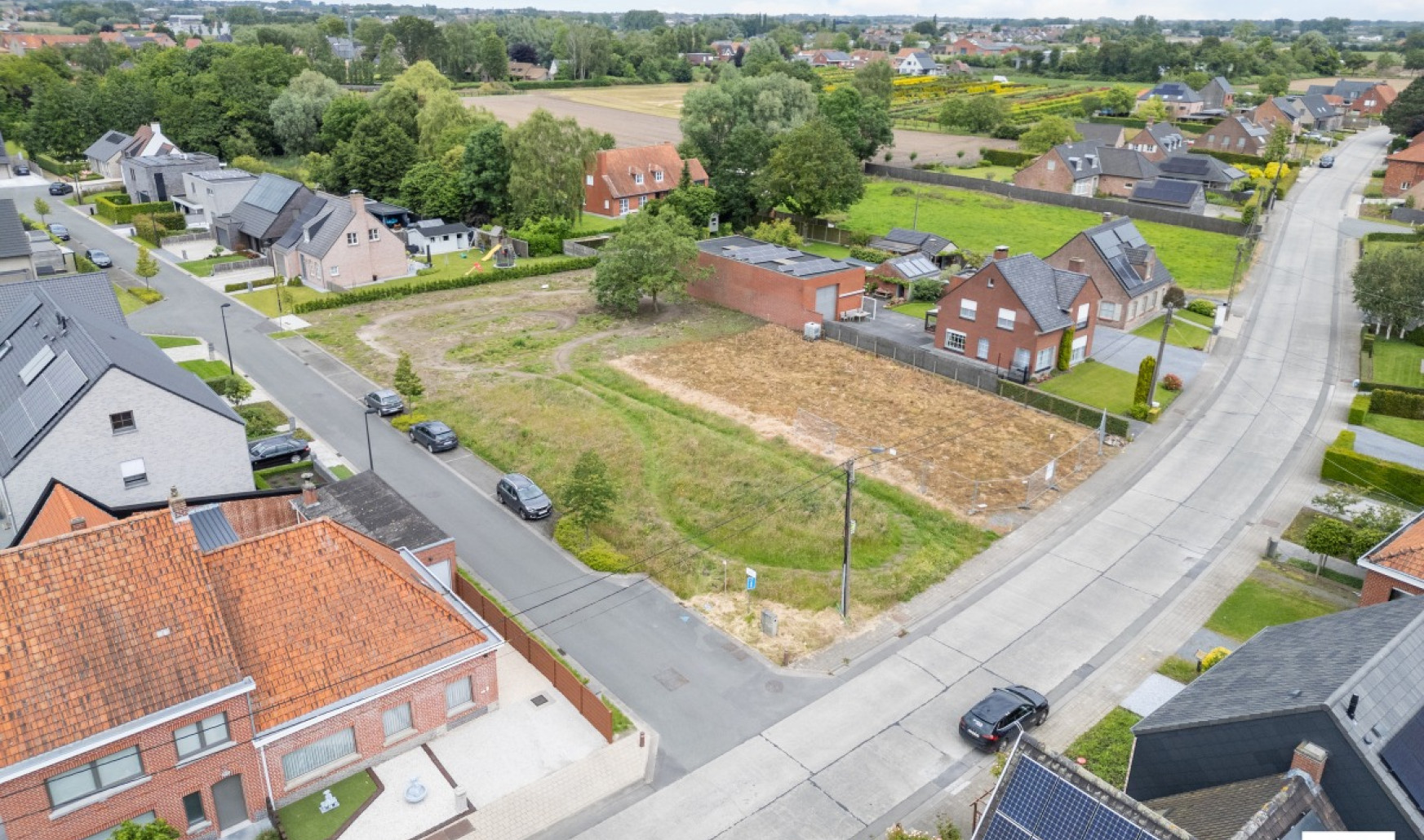 Veldstraat - 83 - - 8780