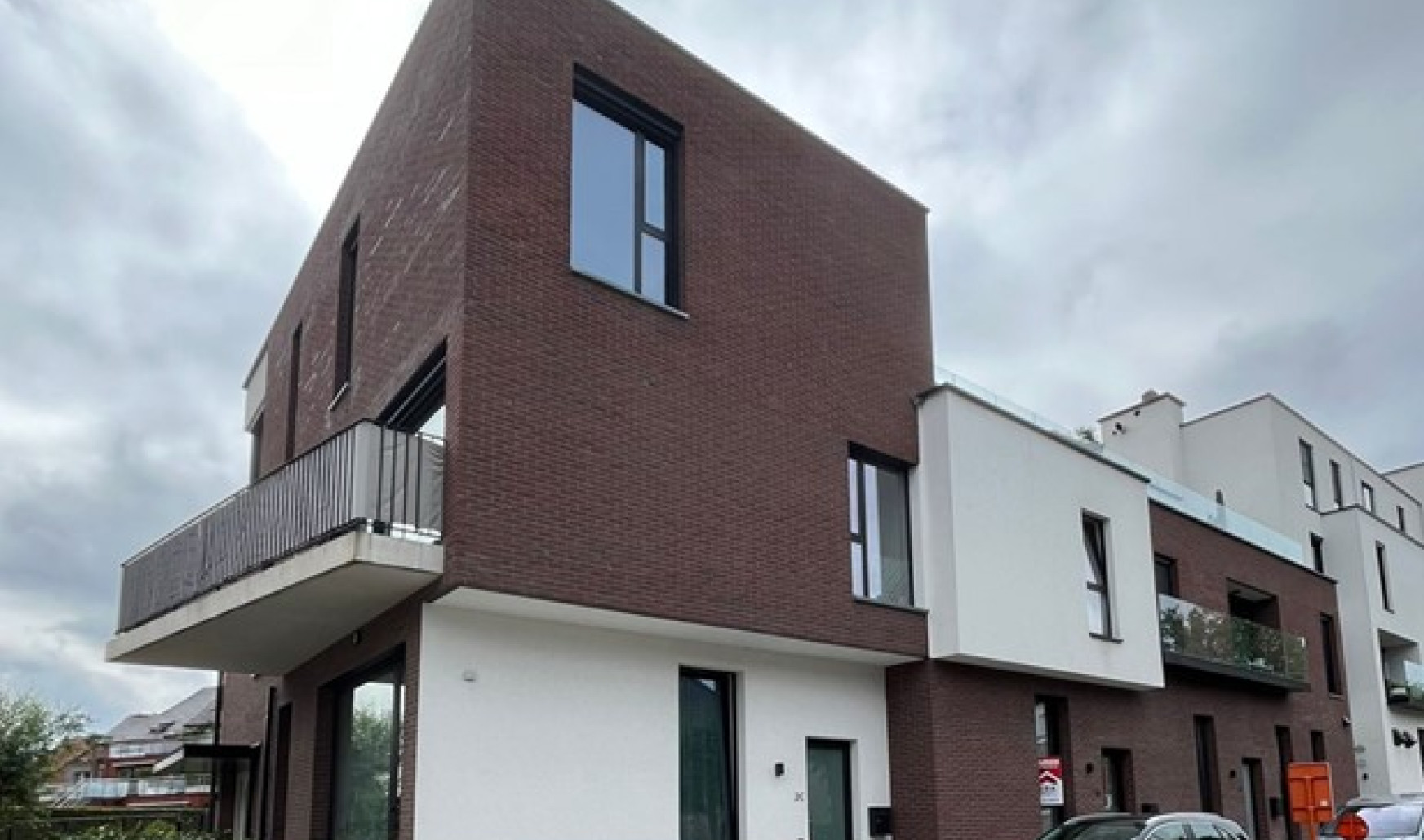 Heilig Bloedstraat - 2 - B - 2320