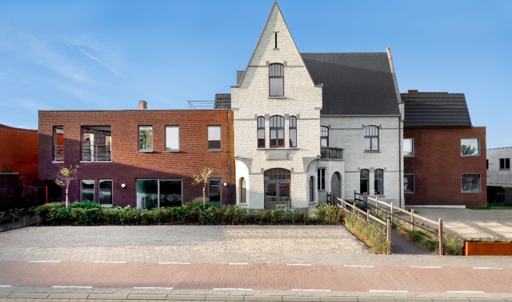 Stationstraat - 79 - - 2.01 - 8890