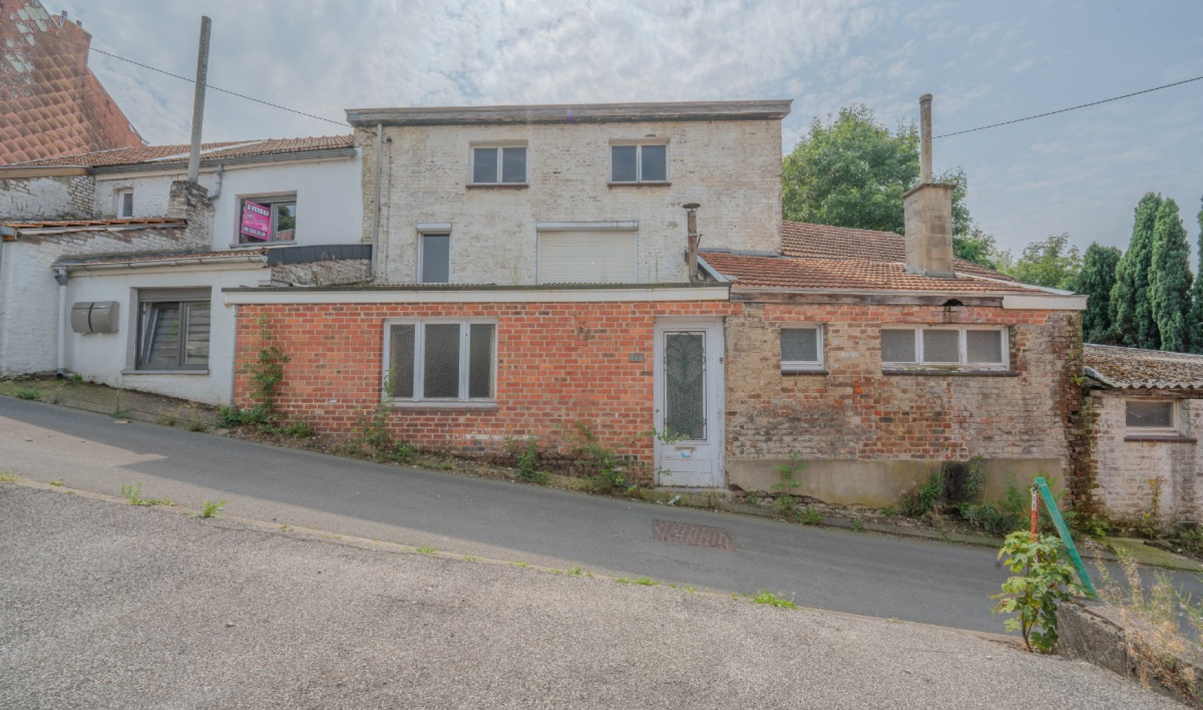 Rue de la Colline - 21/23 - - 4460