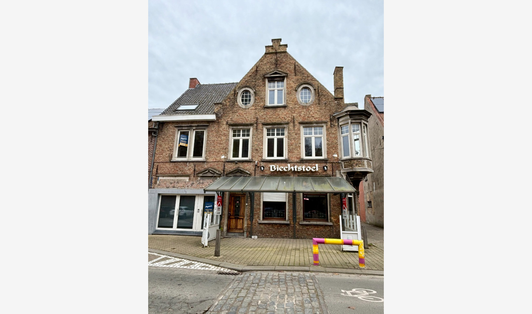 Plaats - 27 - - 8890