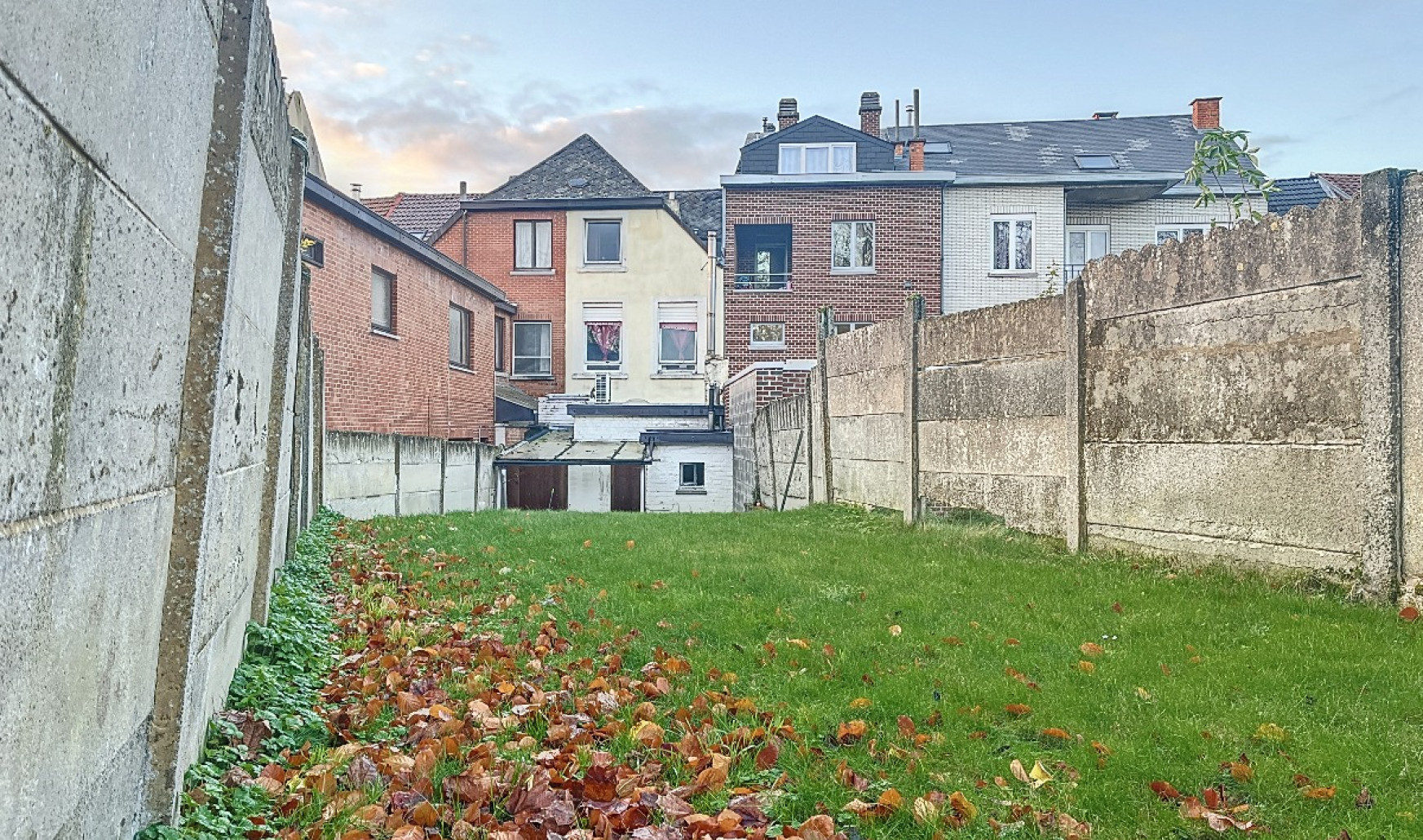 Rue de Bruxelles - 21/21A - - 7850