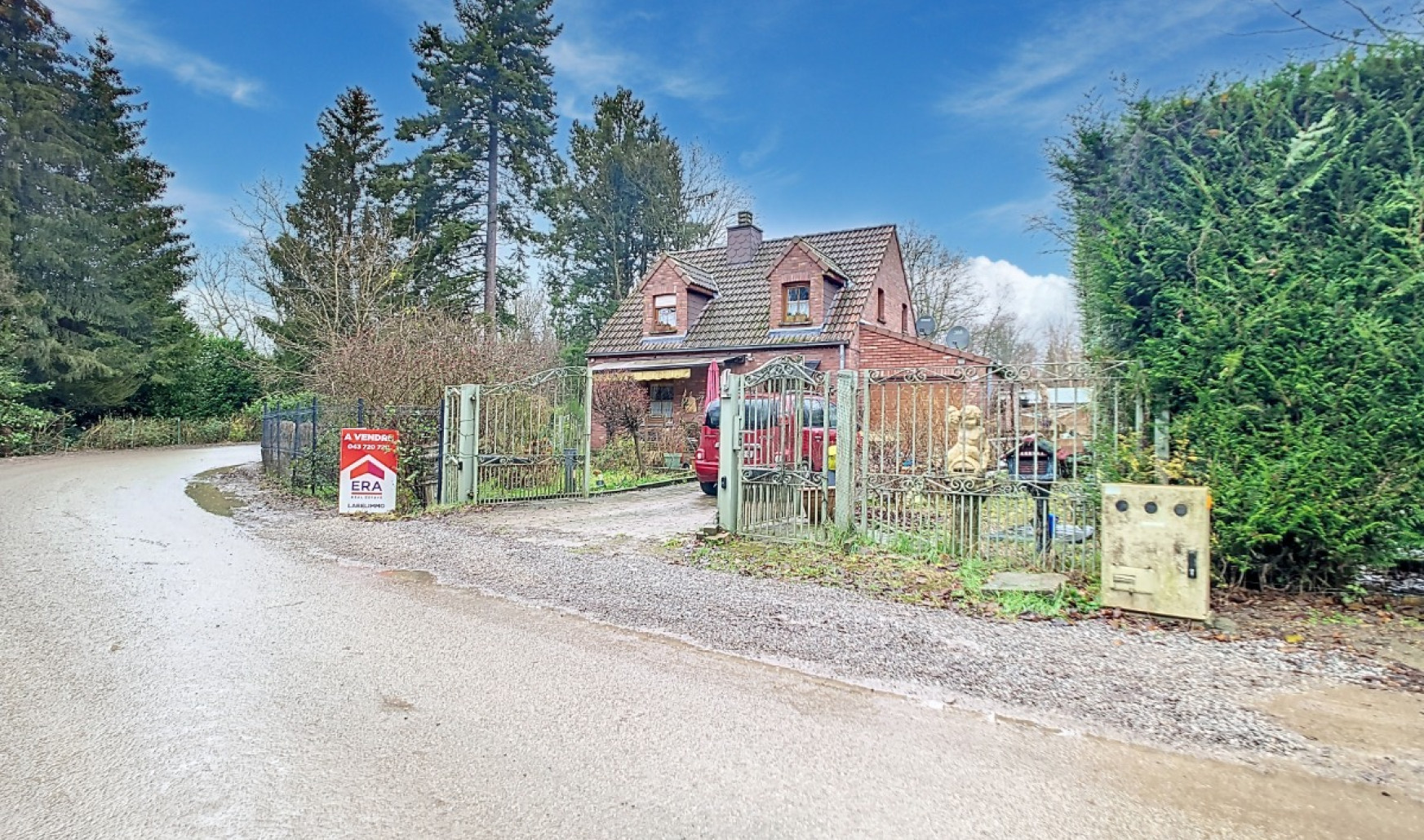 Chemin des Combles - 156 - 1 - 5620