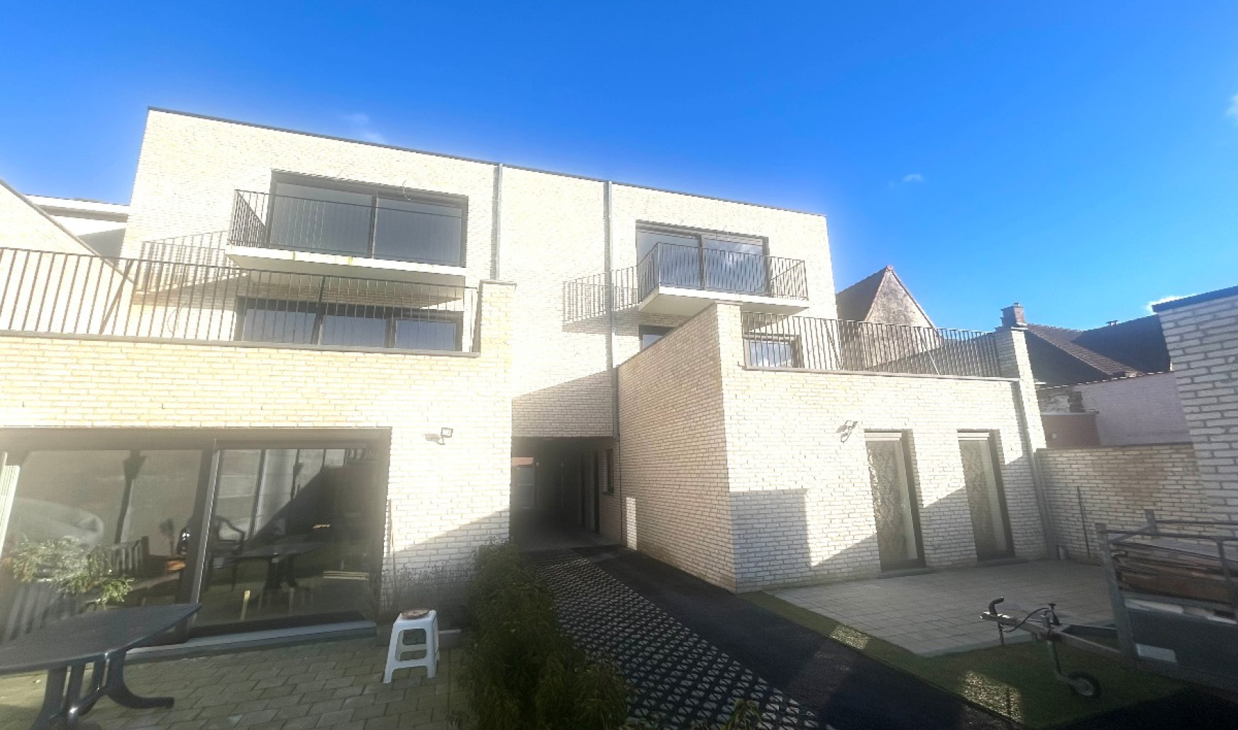 Dadizeelsestraat - 18 - 0102 - 4 - 8890