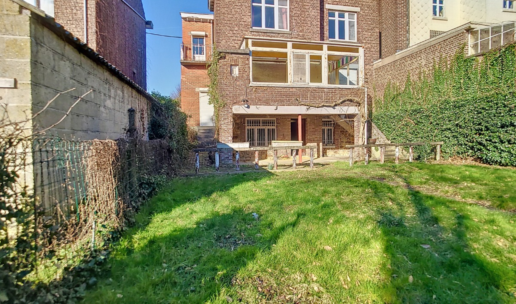 Place François Fagniel - 12 - - 4520