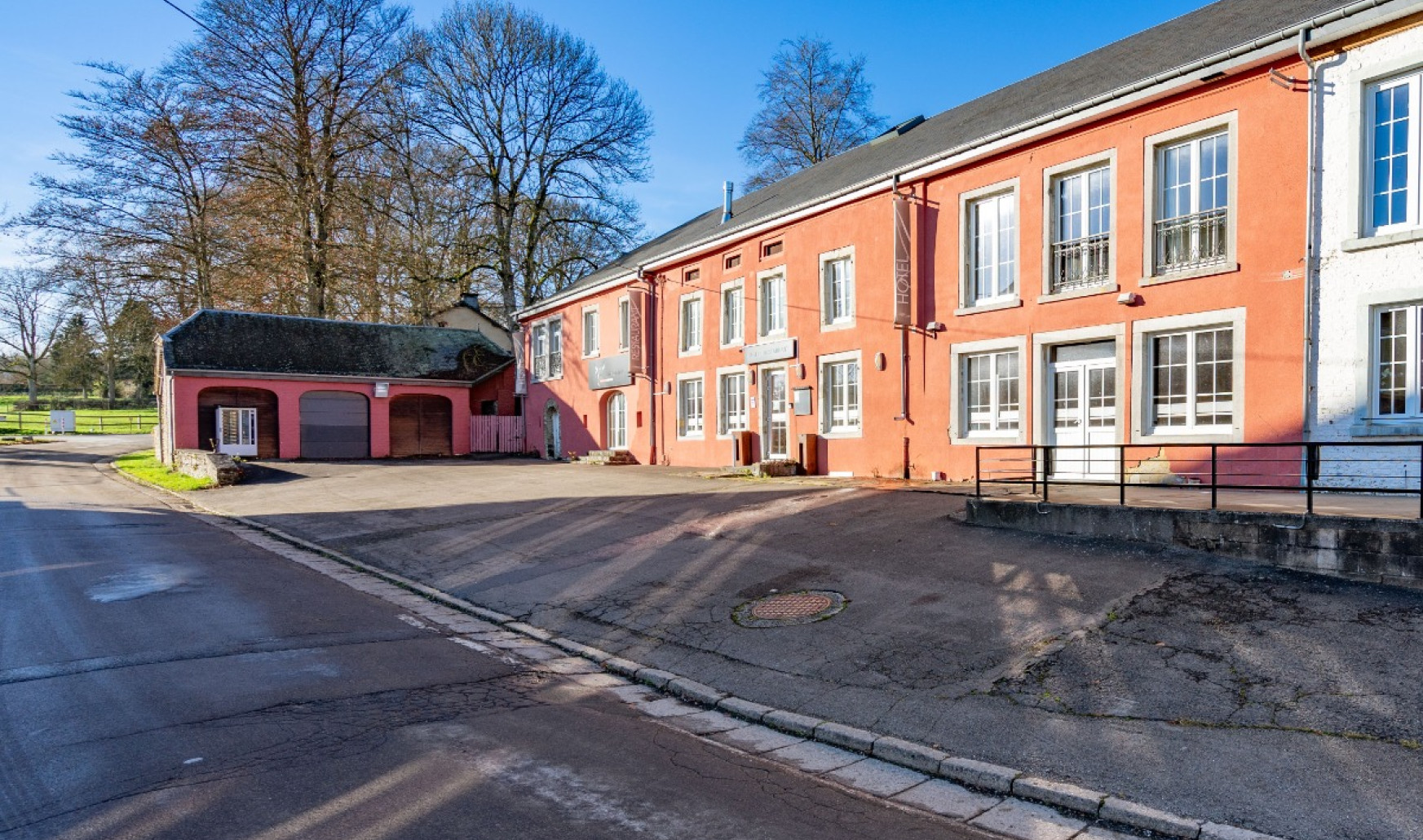 Place de l'Eglise - 3 - - 6680