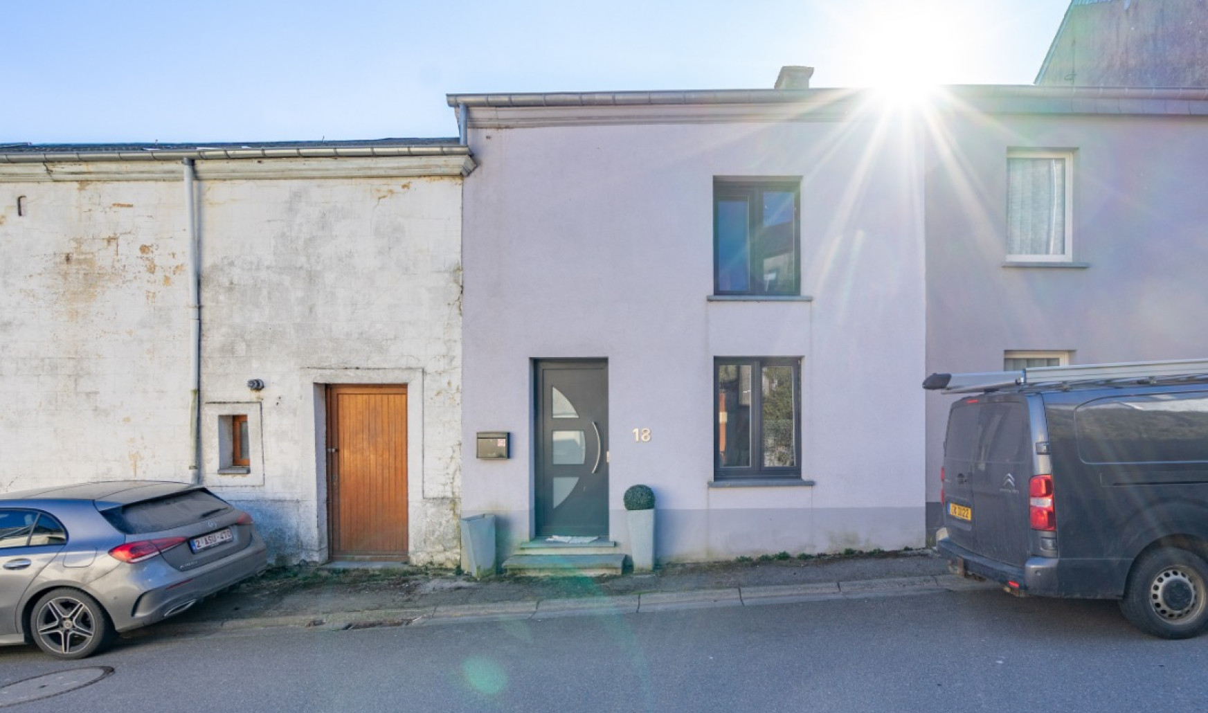 Rue René Sérésiat - 18 - - 6840