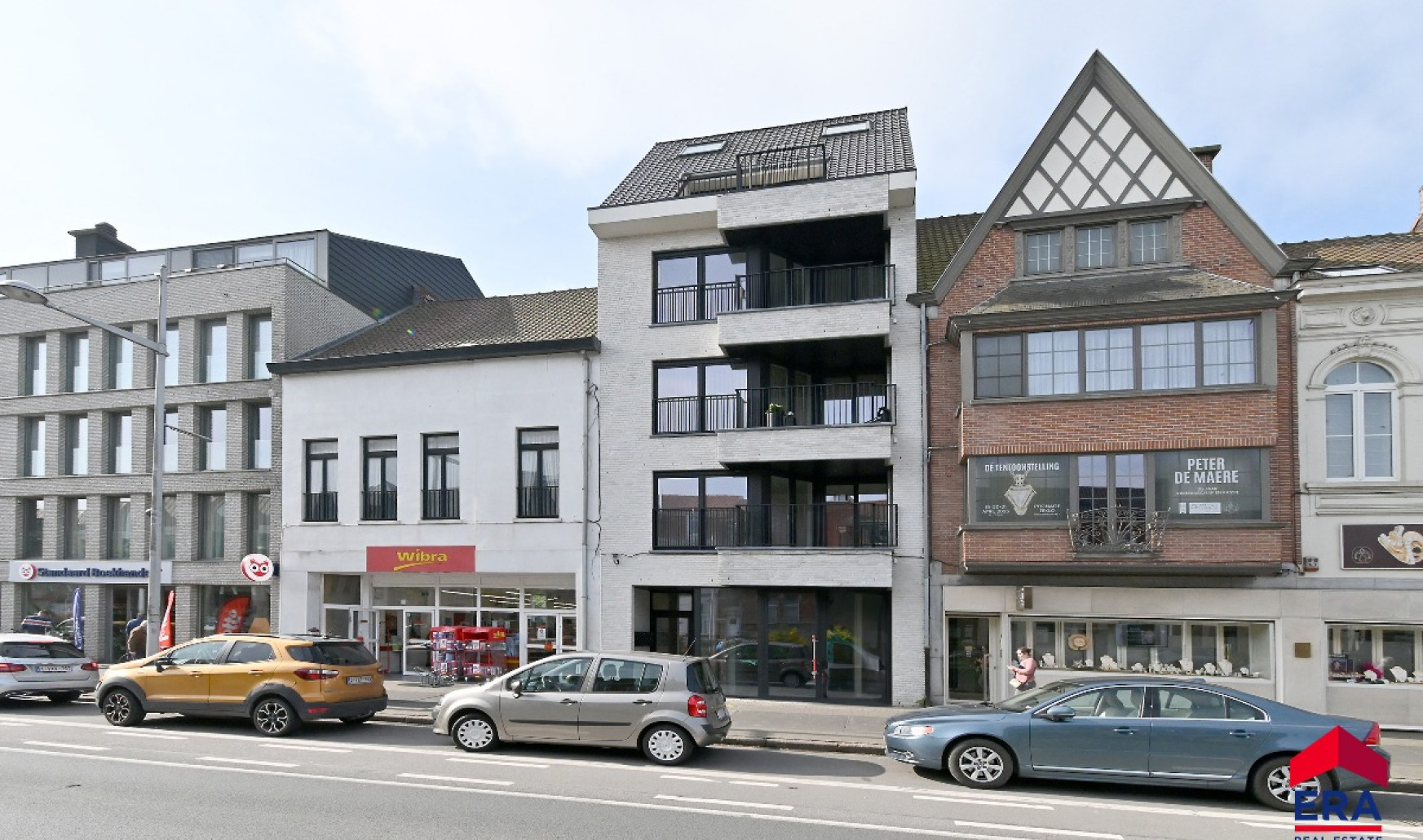 Stationsstraat - 68 - - 9900