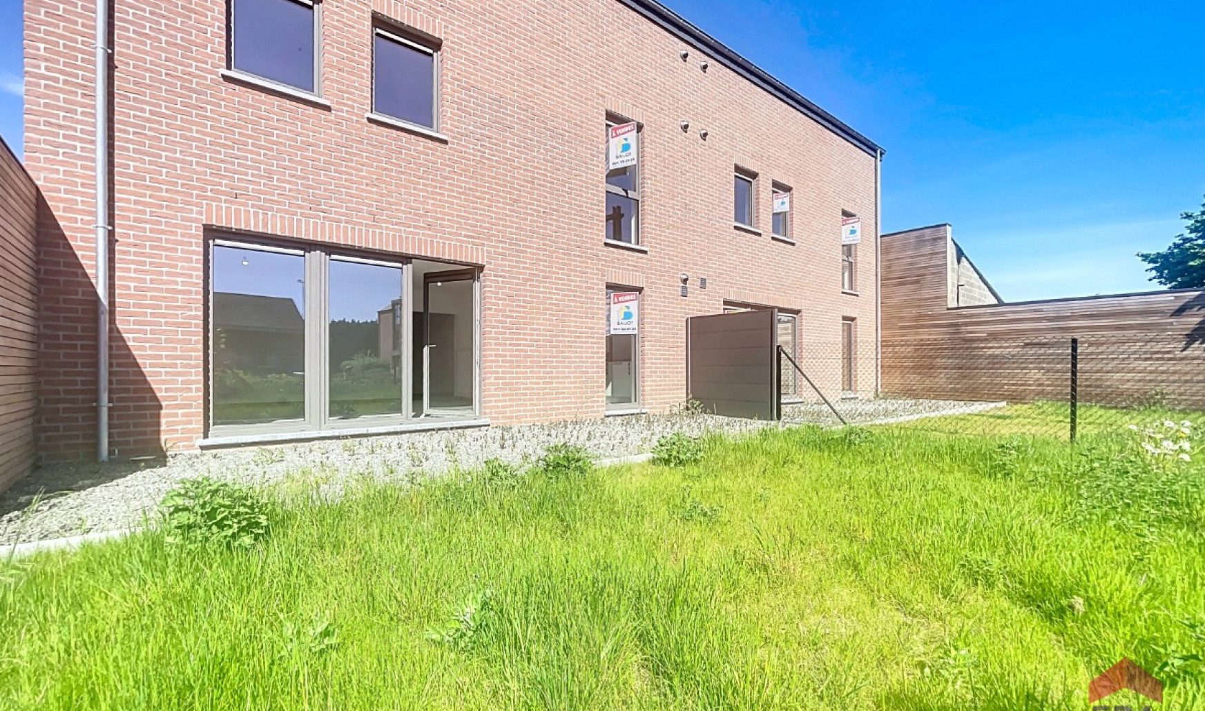 Rue de Dave - 387 - 02 - 5100