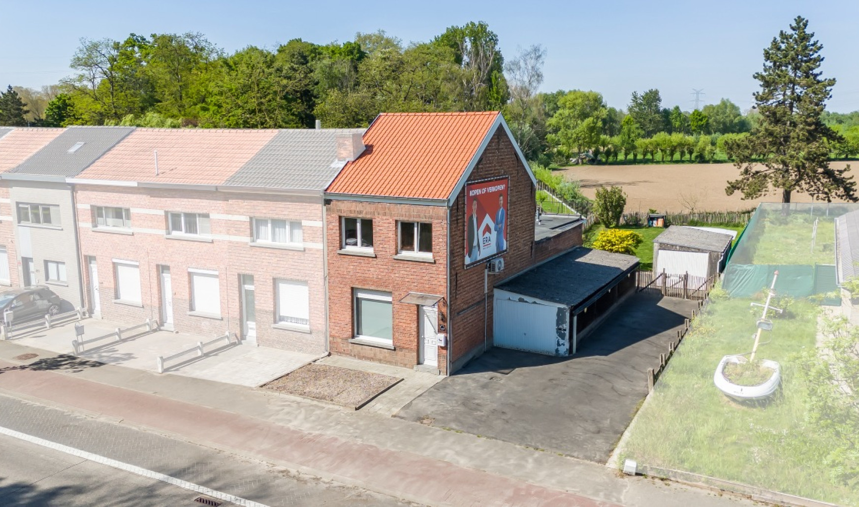 Kapelstraat - 243 - - 9140