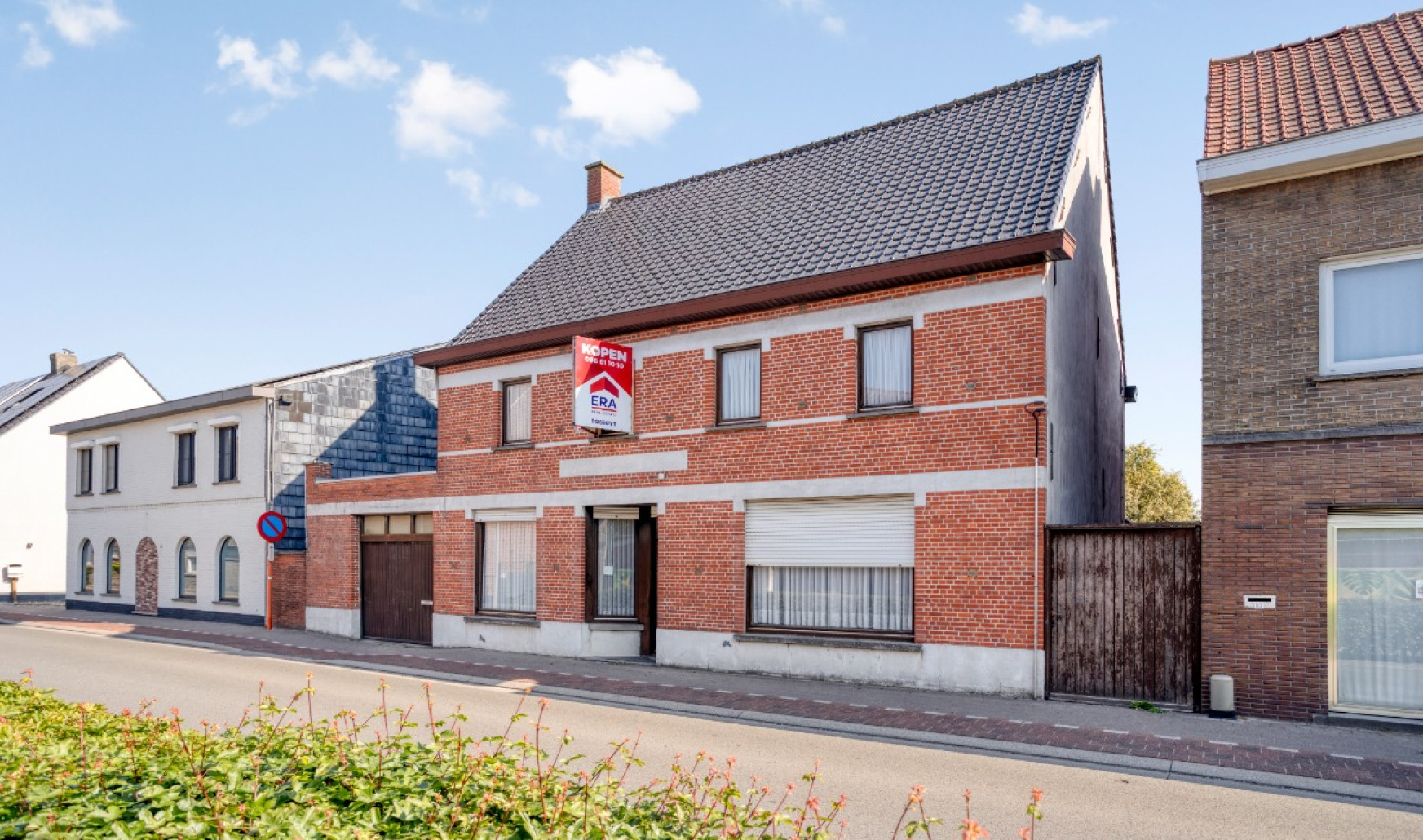 Statiestraat - 81 - - 9870