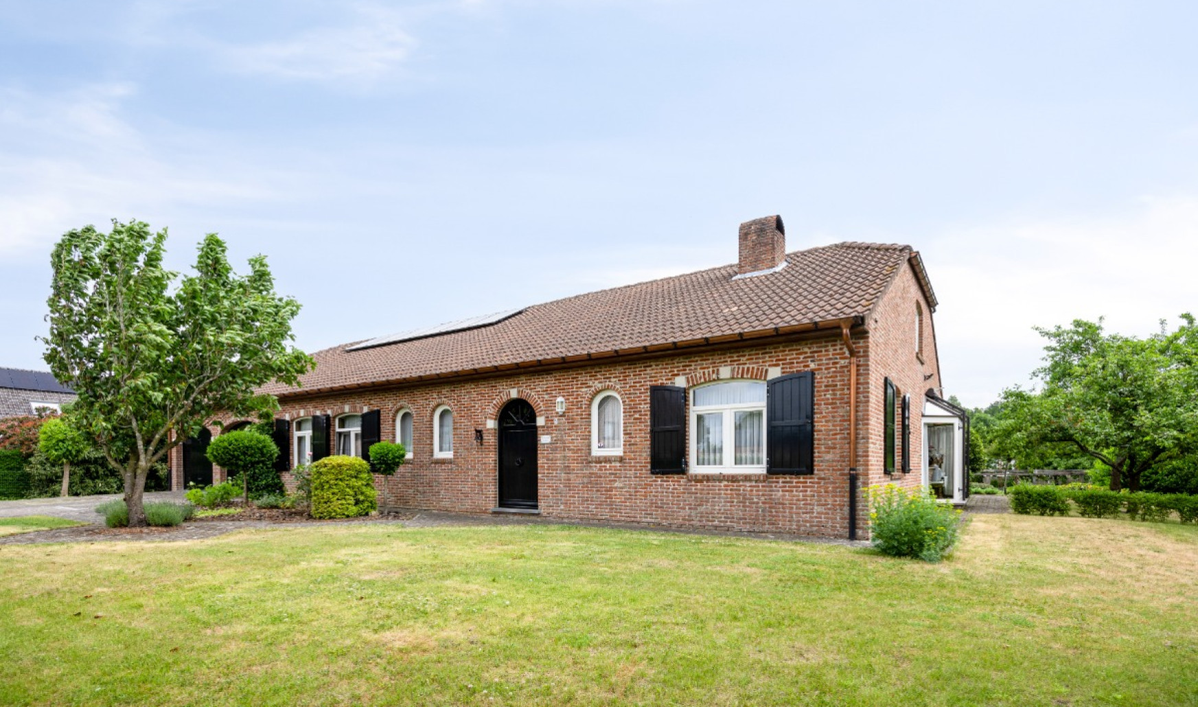 Broekhoven - 5 - - 2200