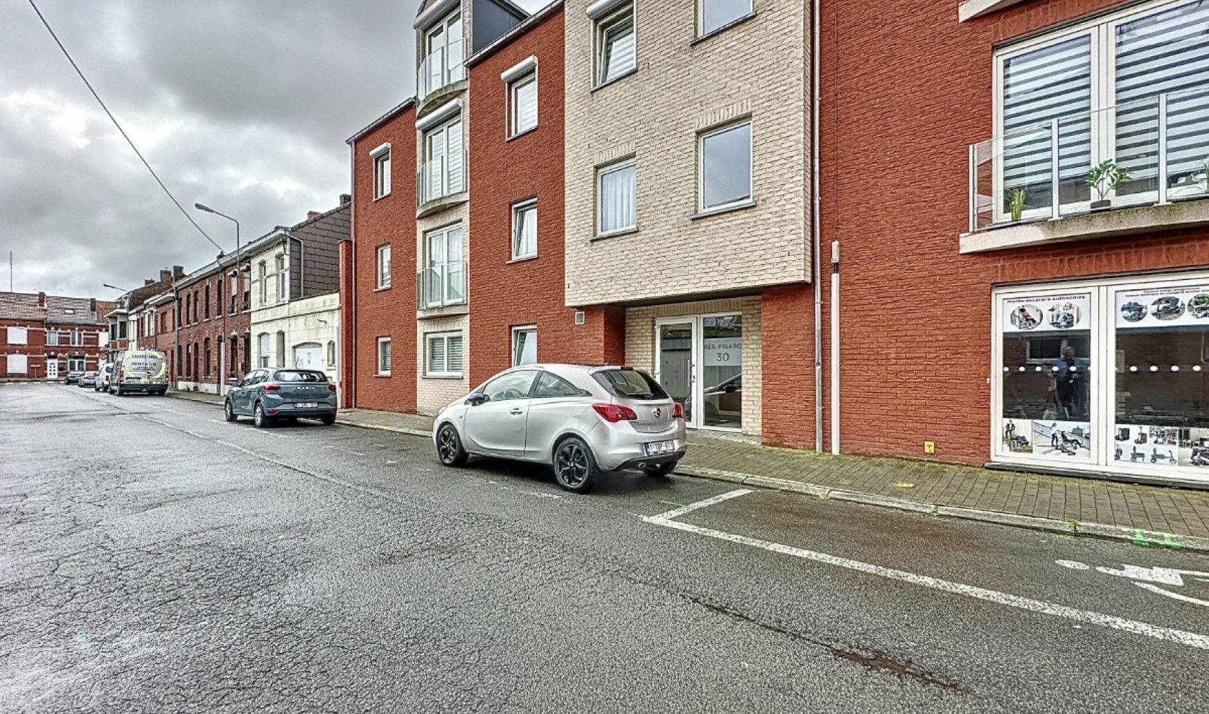 Rue Jules Pitot - 30 - 301 - 7380