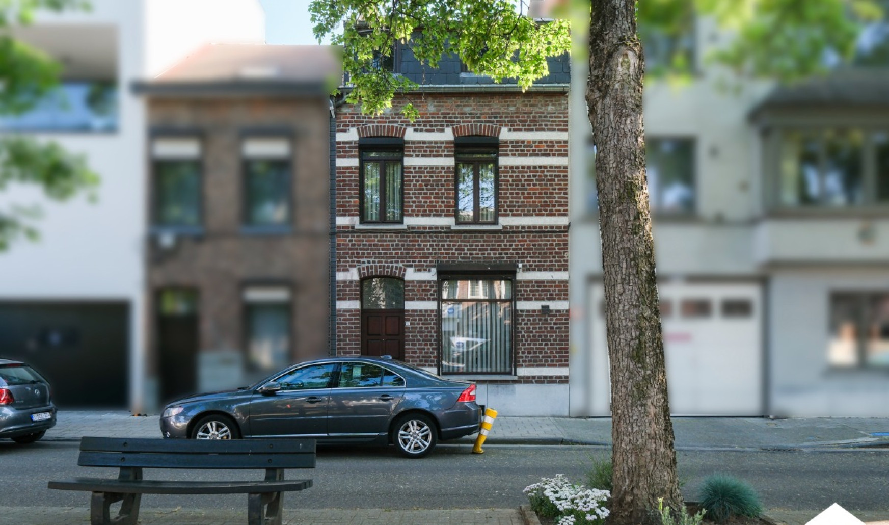 Naamsevest - 56 - - 3800